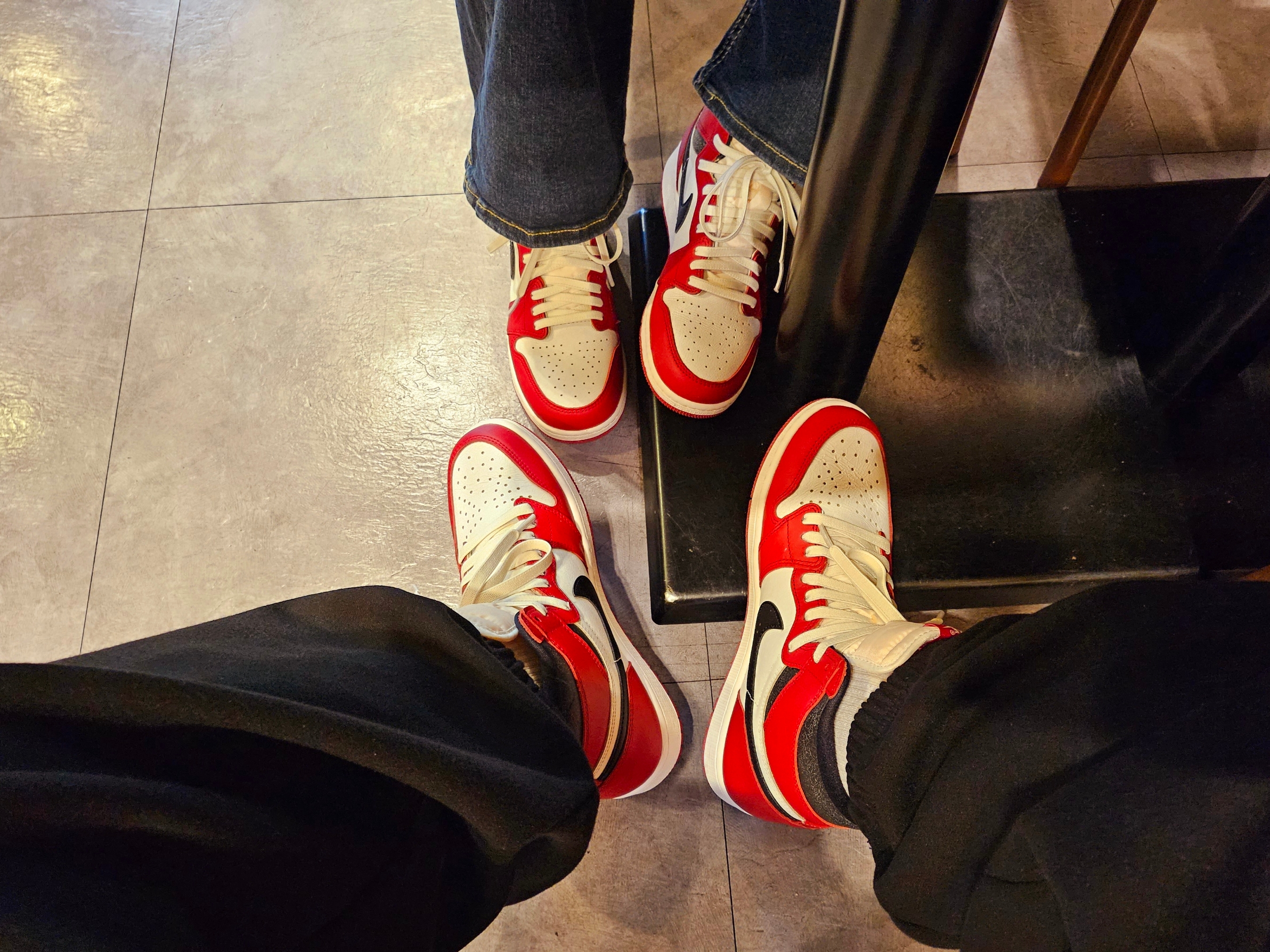 Jordan 1 Retro High OG Chicago 2022 착용 스타일 - 2