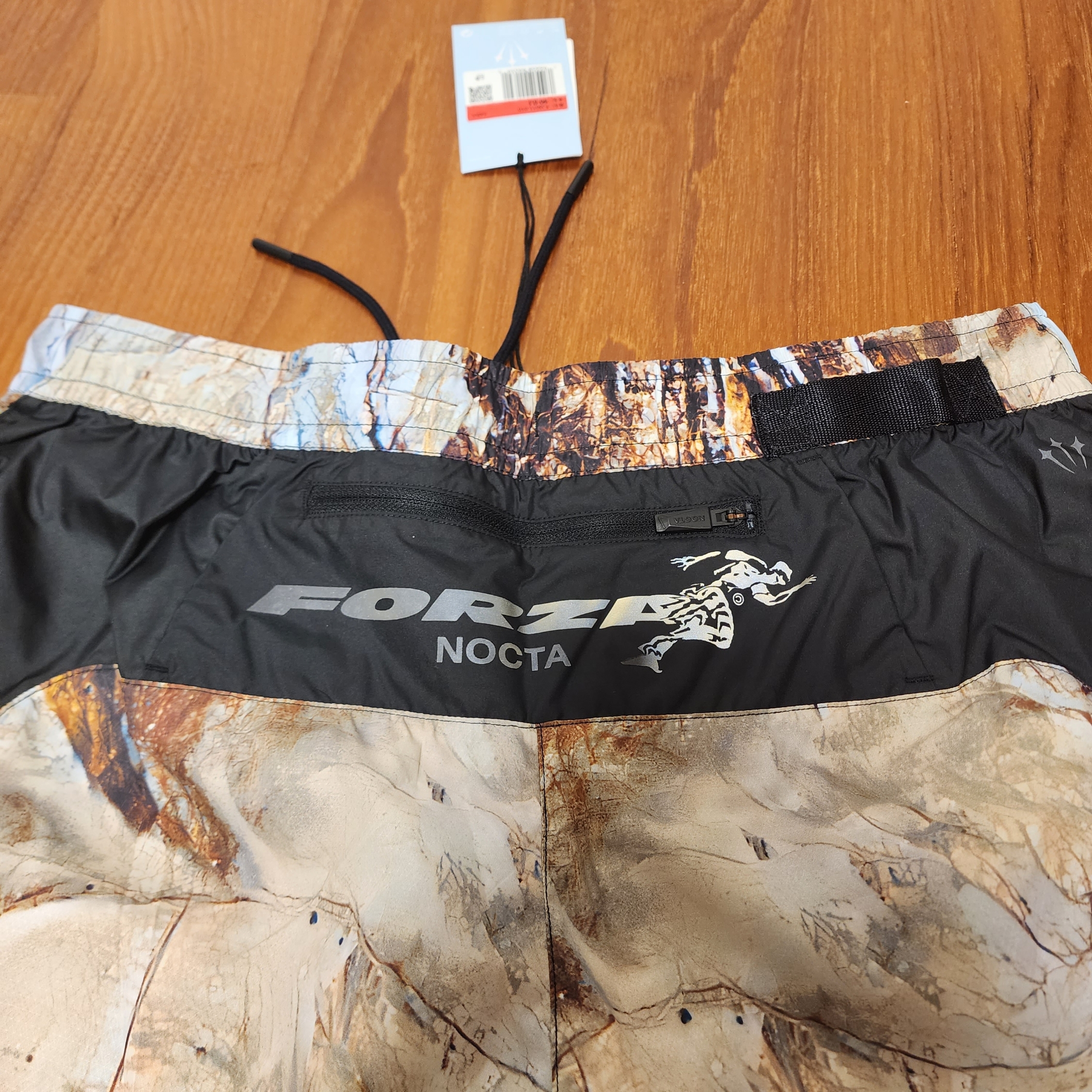 Nike x Drake Nocta NRG Running Shorts Camo (FJ3011-010) 착용 스타일 - 3