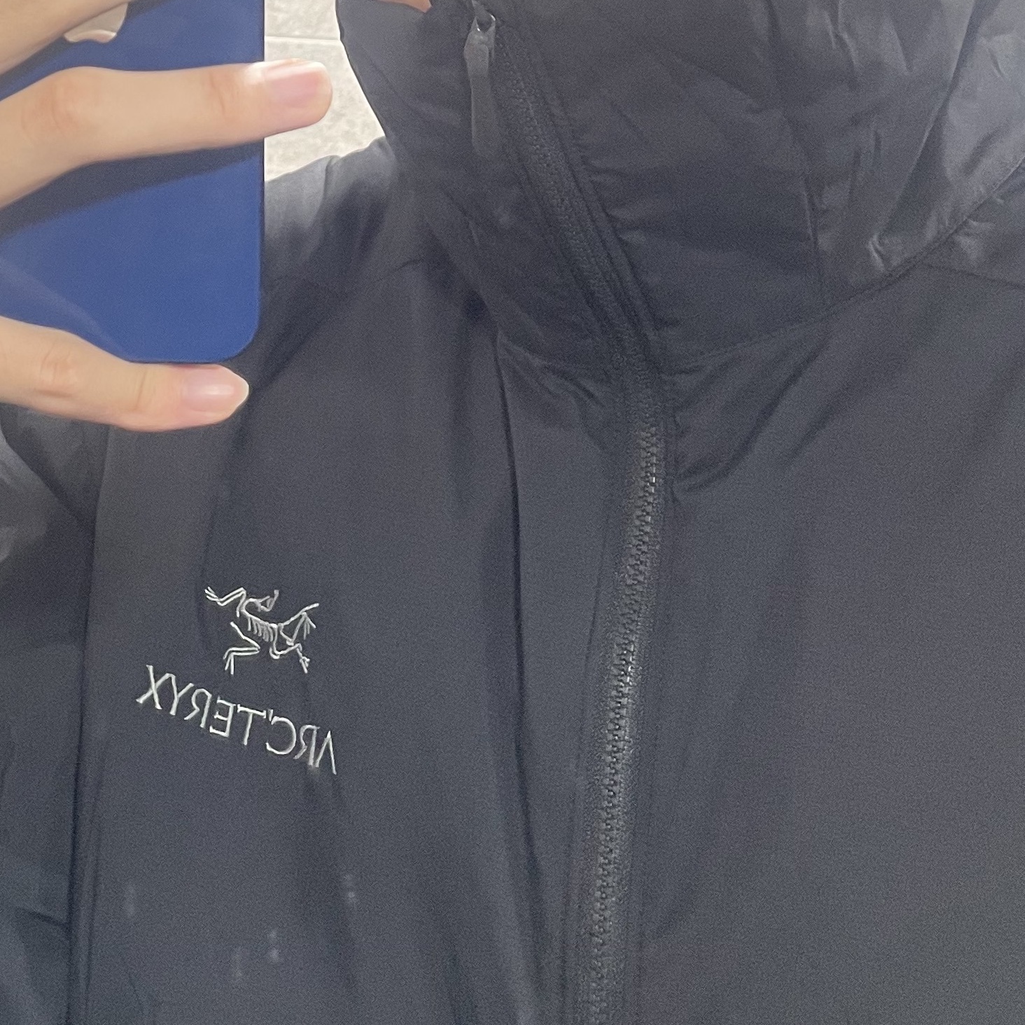 Arc'teryx Atom LT Hoody Black 착용 스타일