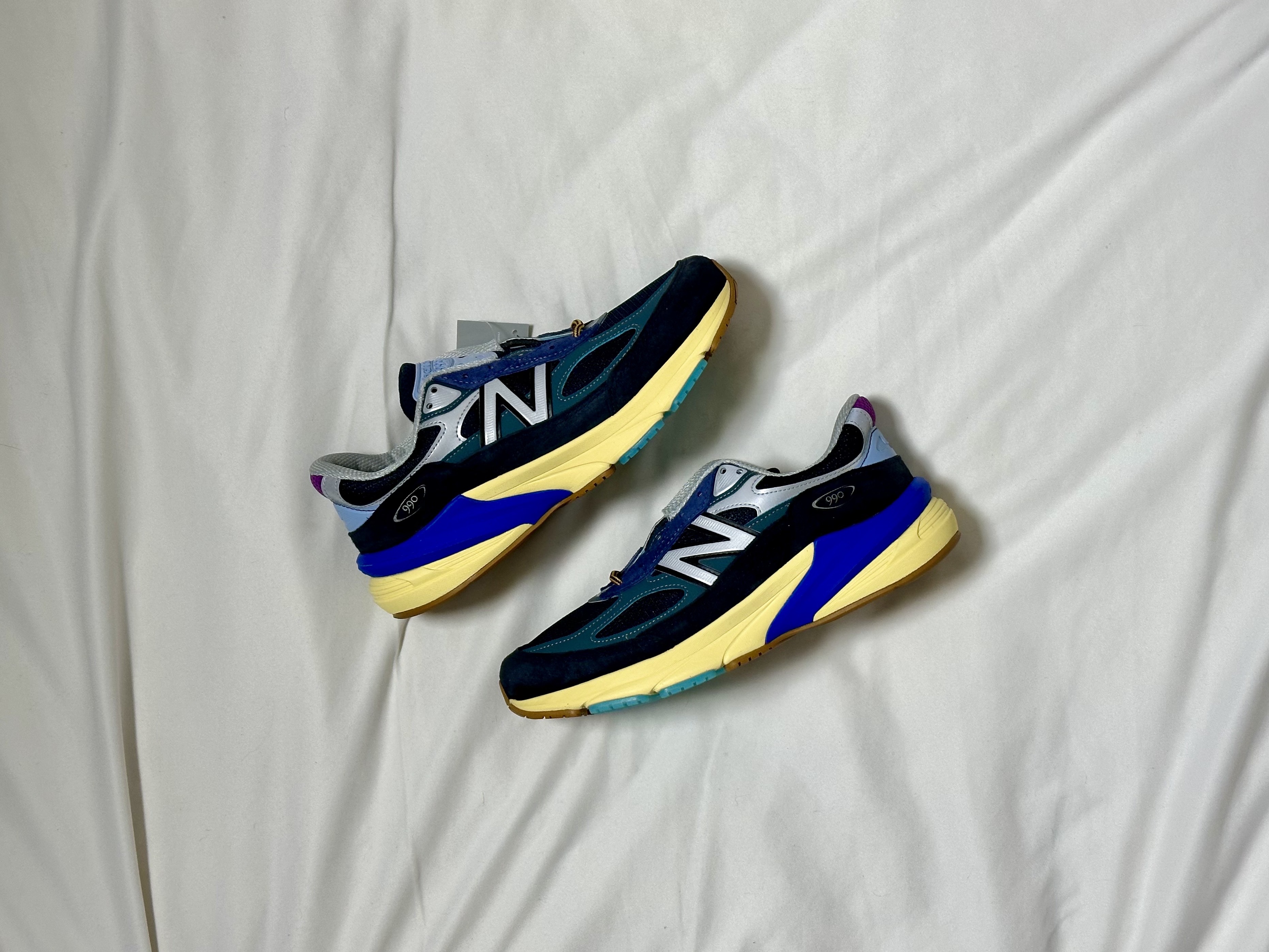 New Balance x Action Bronson 990v6 Made in USA Lapis Lazuli 착용 스타일 - 1