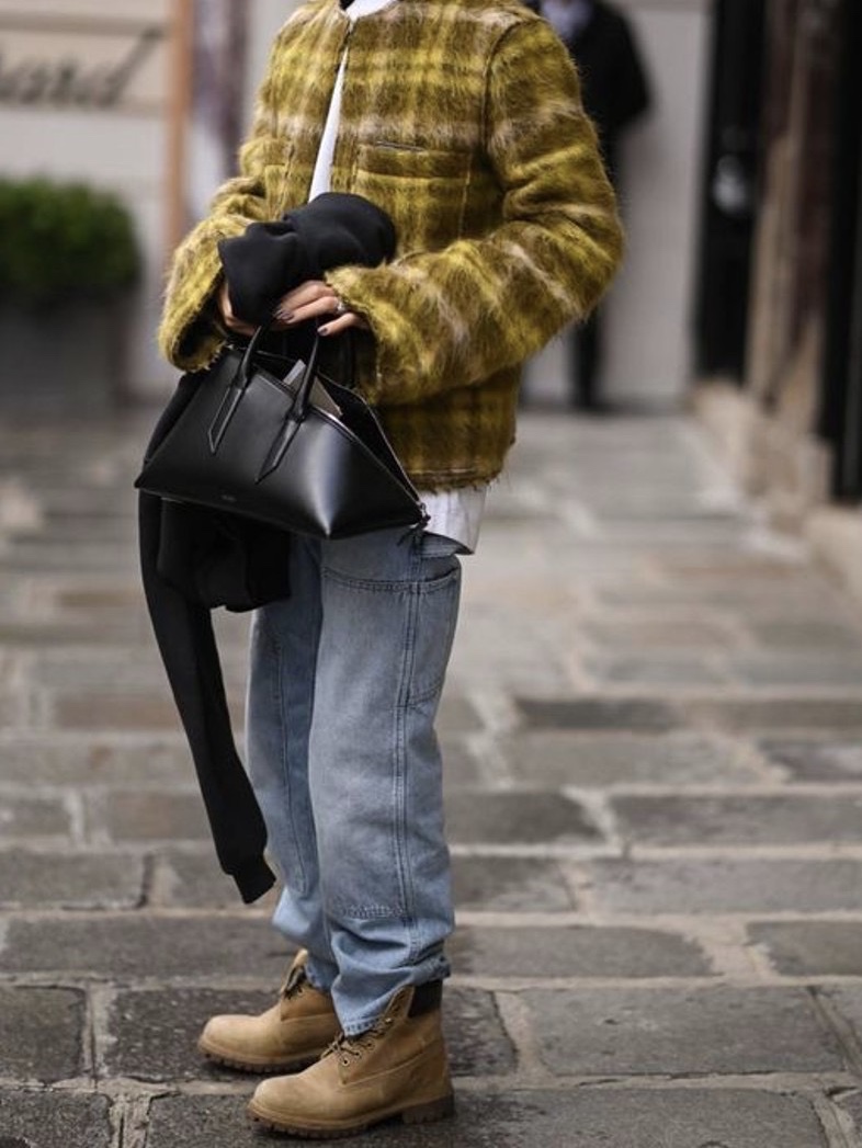 Timberland Premium 6 inch Waterproof Boot Wheat Nubuck - Wide, (W) Isabel Marant Leiko Checked Coat Ecru - 22FW 착용 스타일 - 2