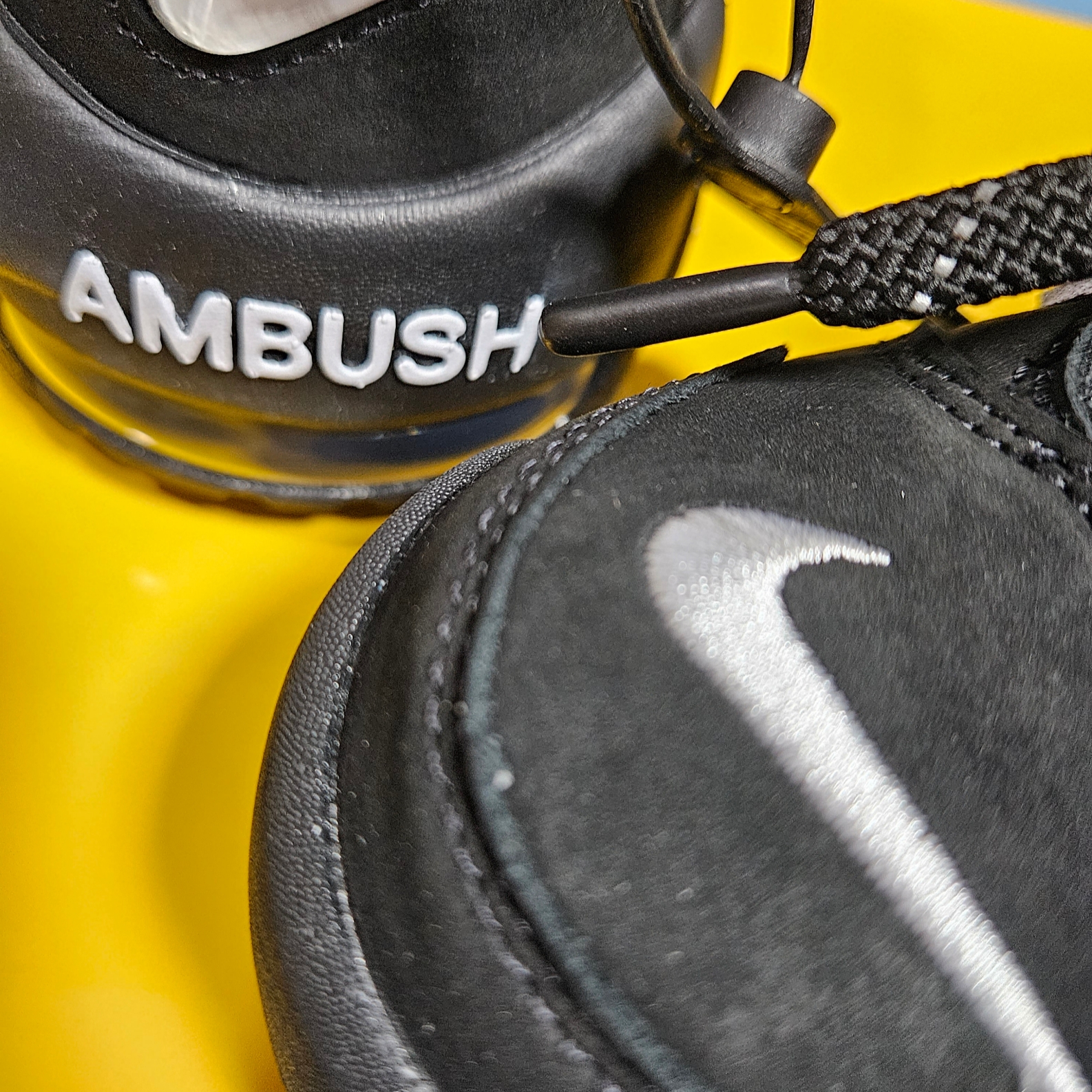 Nike x Ambush Air More Uptempo Low Black and White 착용 스타일