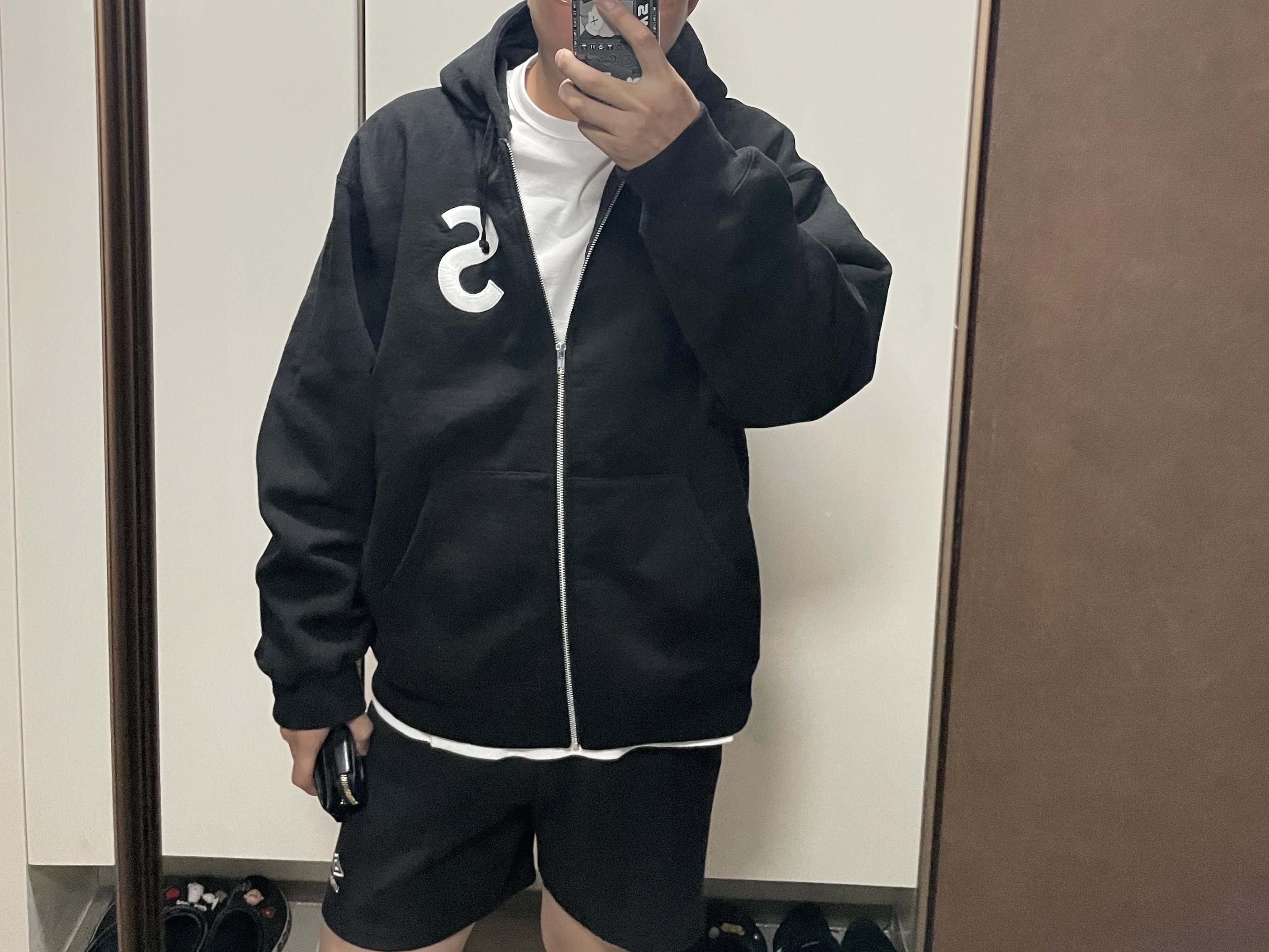 Supreme S Logo Zip Up Hooded Sweatshirt Black - 23FW, Dior Bi-Fold Card Holder Black Dior Oblique Jacquard 착용 스타일
