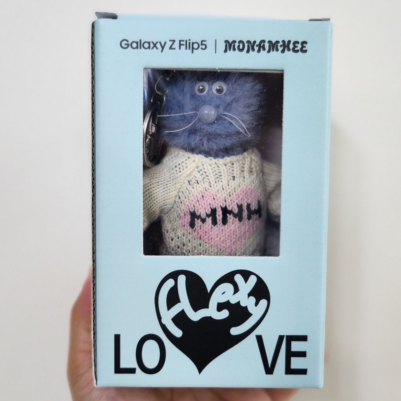 Monamhee Love Flexy Keyring Blue 착용 스타일 - 2