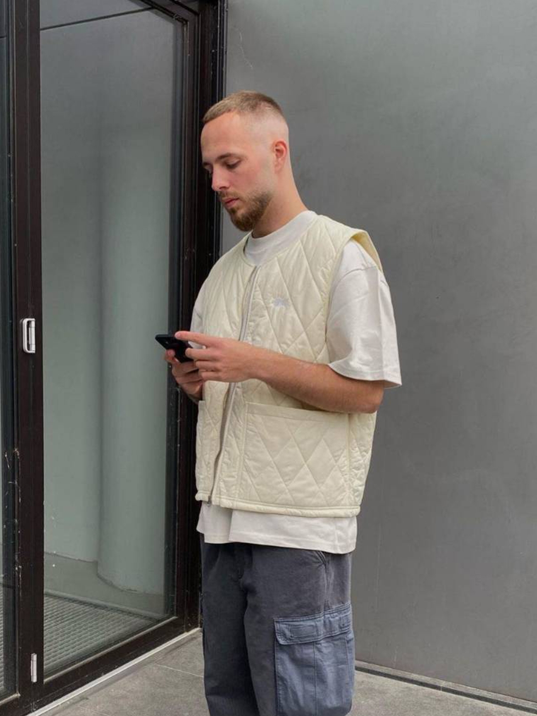 Stussy Sweater Vest Blue, Stussy Recycled Nylon Liner Vest Bone 착용 스타일 - 3