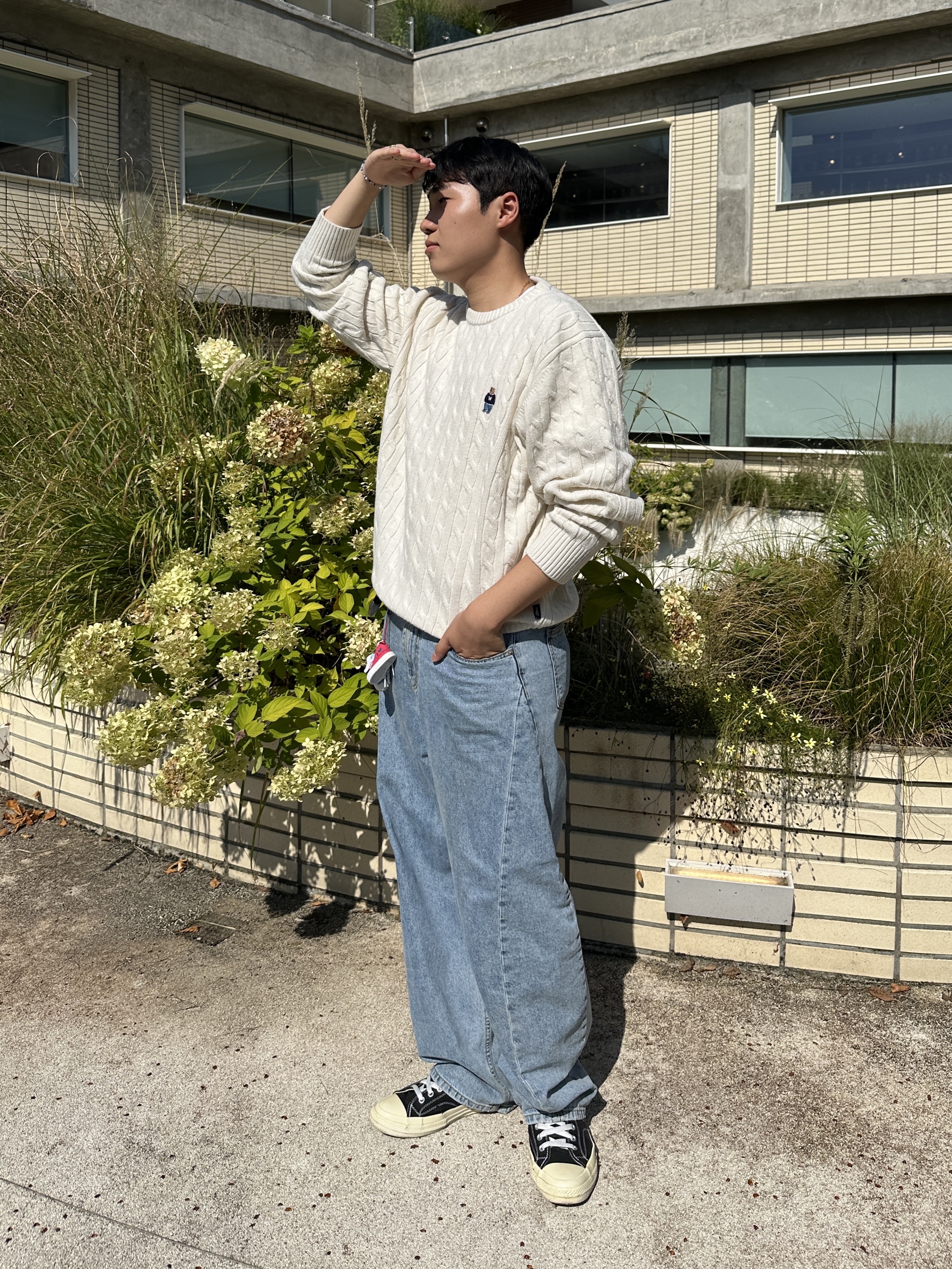 Converse x Play Comme des Garcons Chuck 70 Ox Black 착용 스타일 - 5