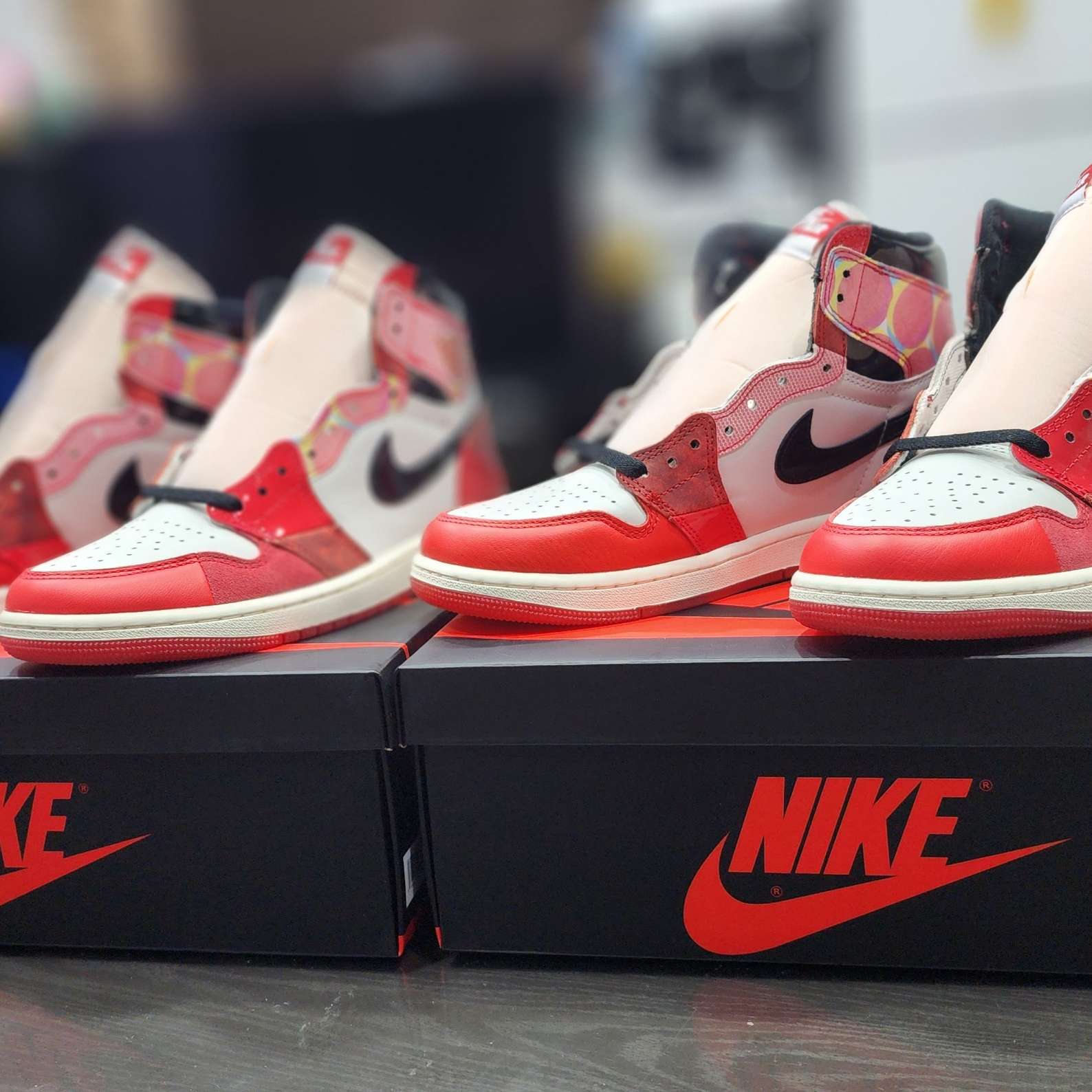 Jordan 1 Retro High Spider-Man Next Chapter 착용 스타일 - 2