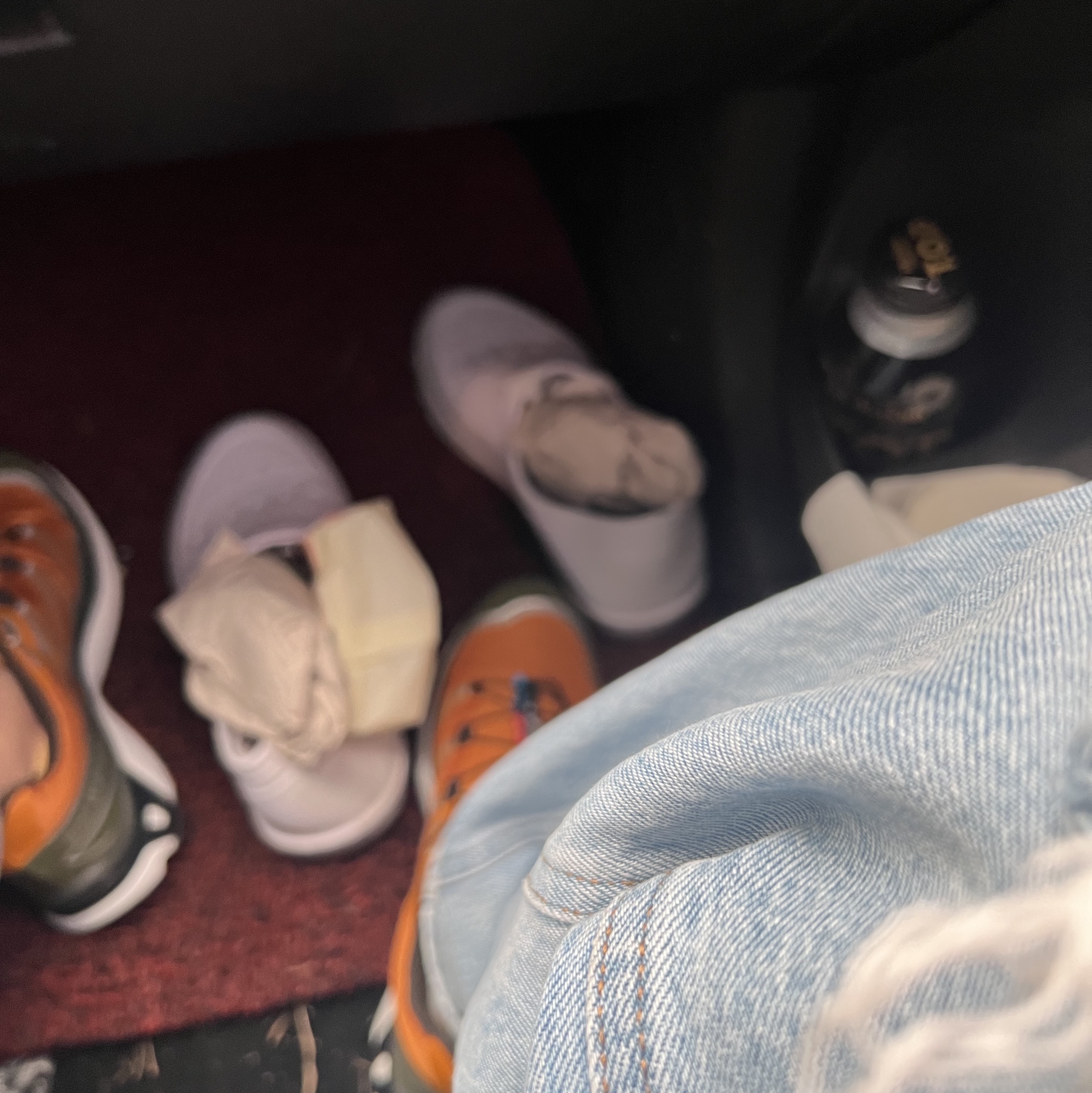 Salomon x And Wander XT-6 Golden Oak 착용 스타일 - 2