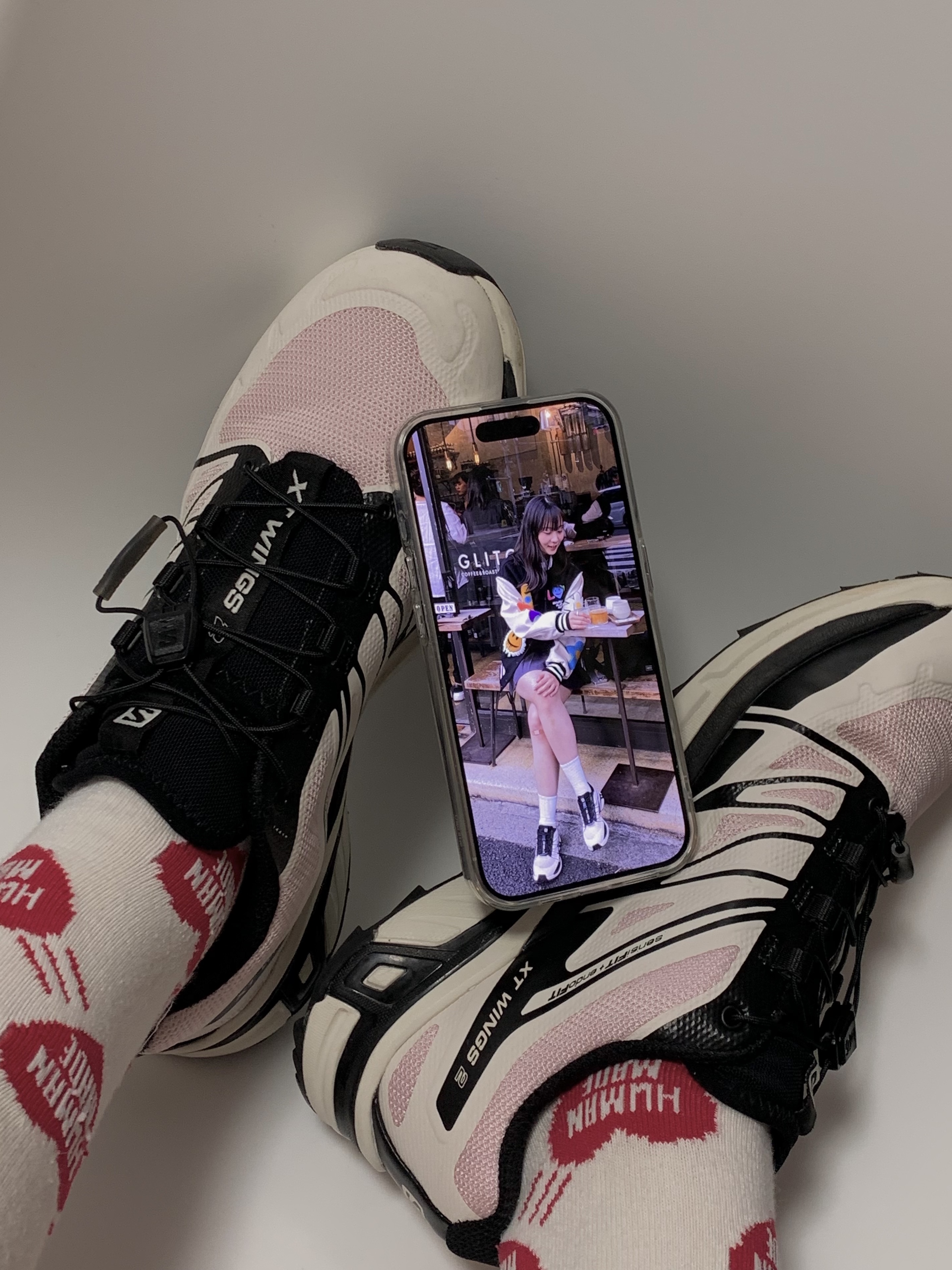 Salomon XT-Wings 2 Cradle Pink, Human Made Heart Pattern Socks Red 착용 스타일