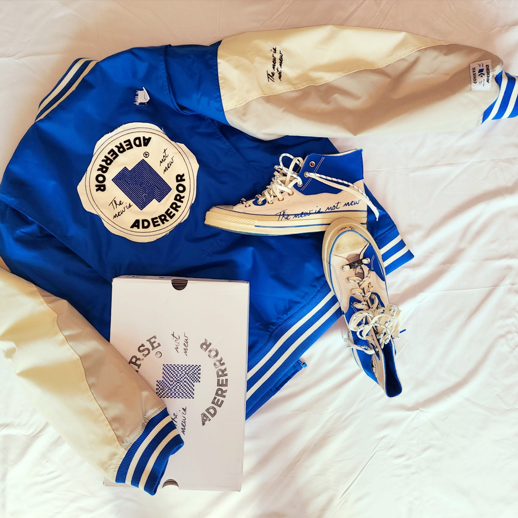 Converse x Ader Error Shapes Varsity Jacket Cobalt, Converse x Ader Error Chuck 70 High White 착용 스타일 - 1