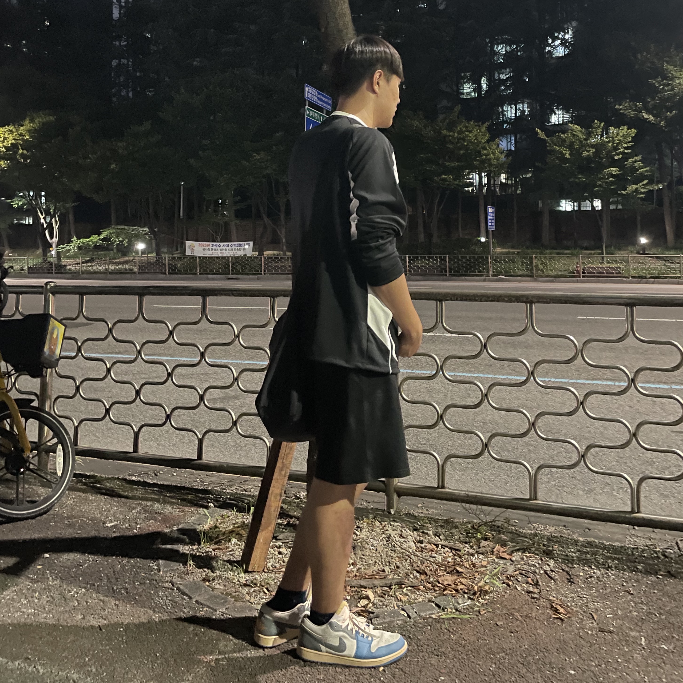 Jordan 1 Low SE Tokyo 96 착용 스타일