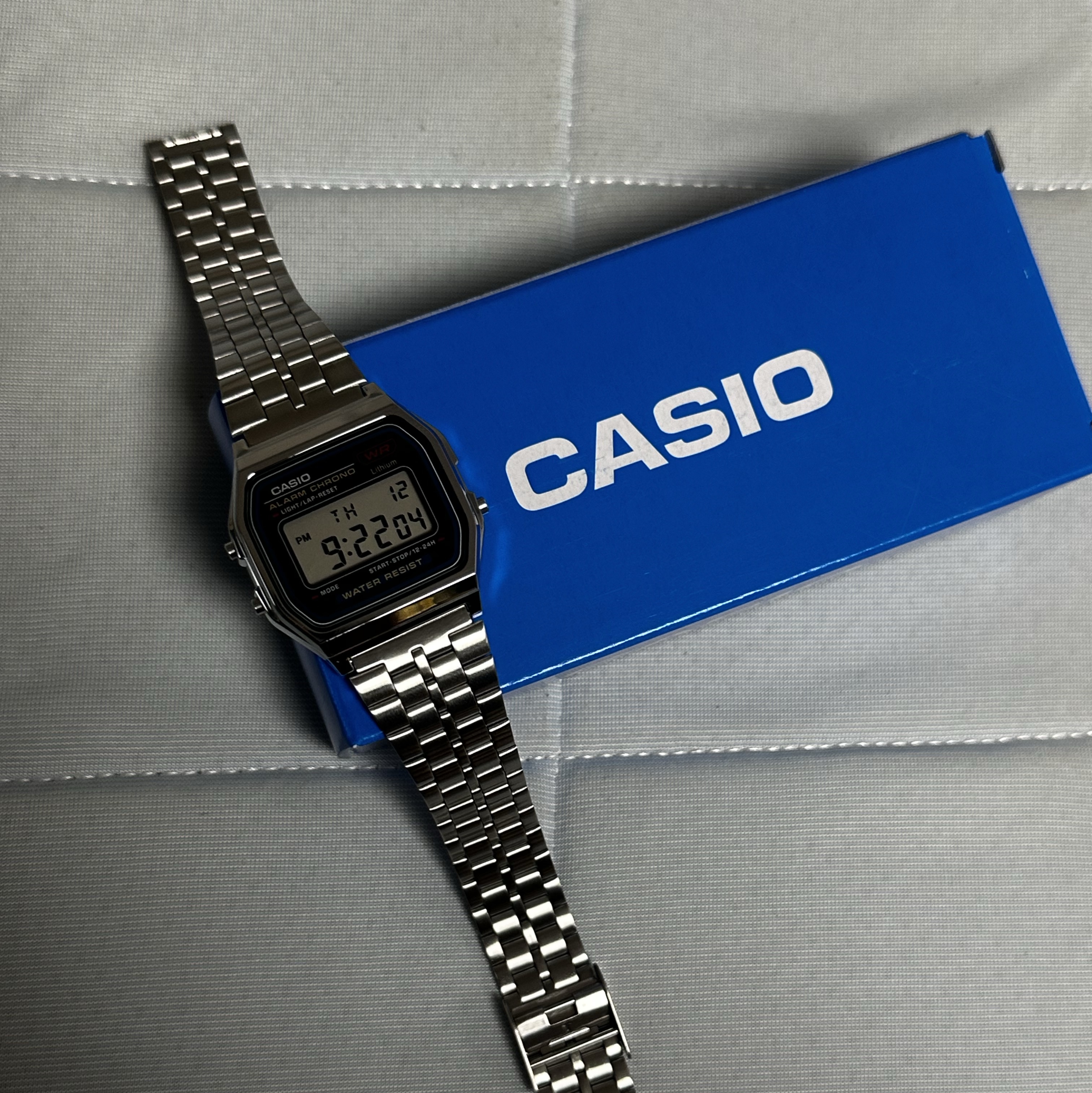 Casio A-159WA-N1 착용 스타일
