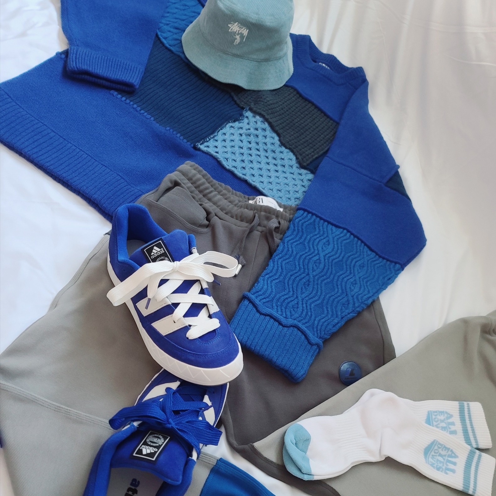 Converse x Ader Error Shapes Varsity Jacket Cobalt, Converse x Ader Error Chuck 70 High White 착용 스타일 - 4