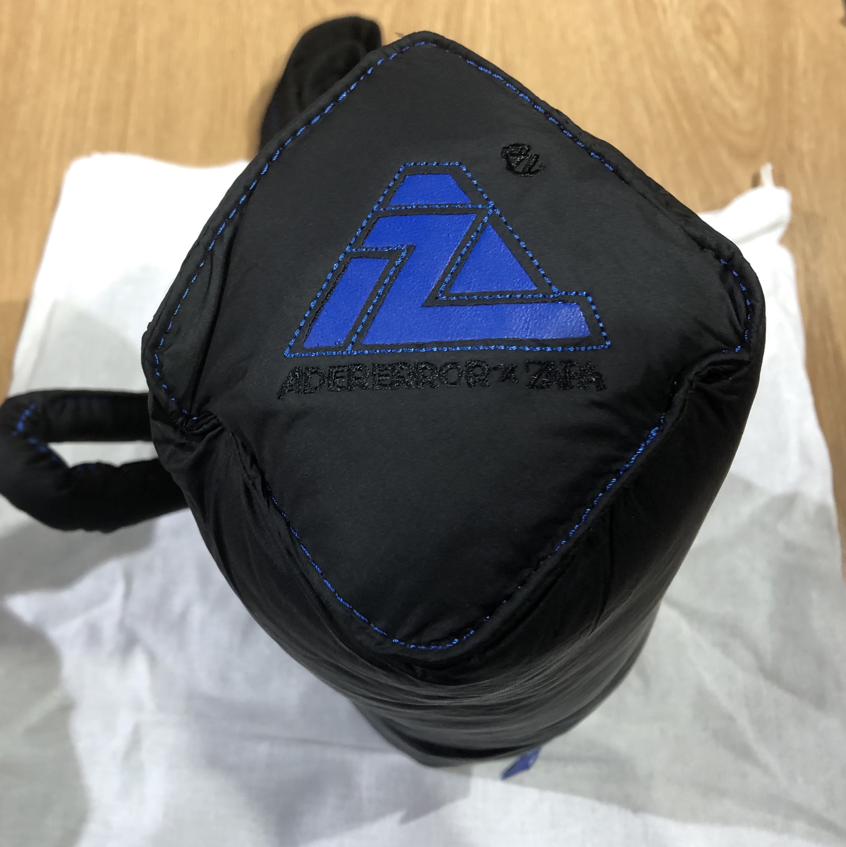 Ader Error x Zara Shoulder Bag Black 착용 스타일