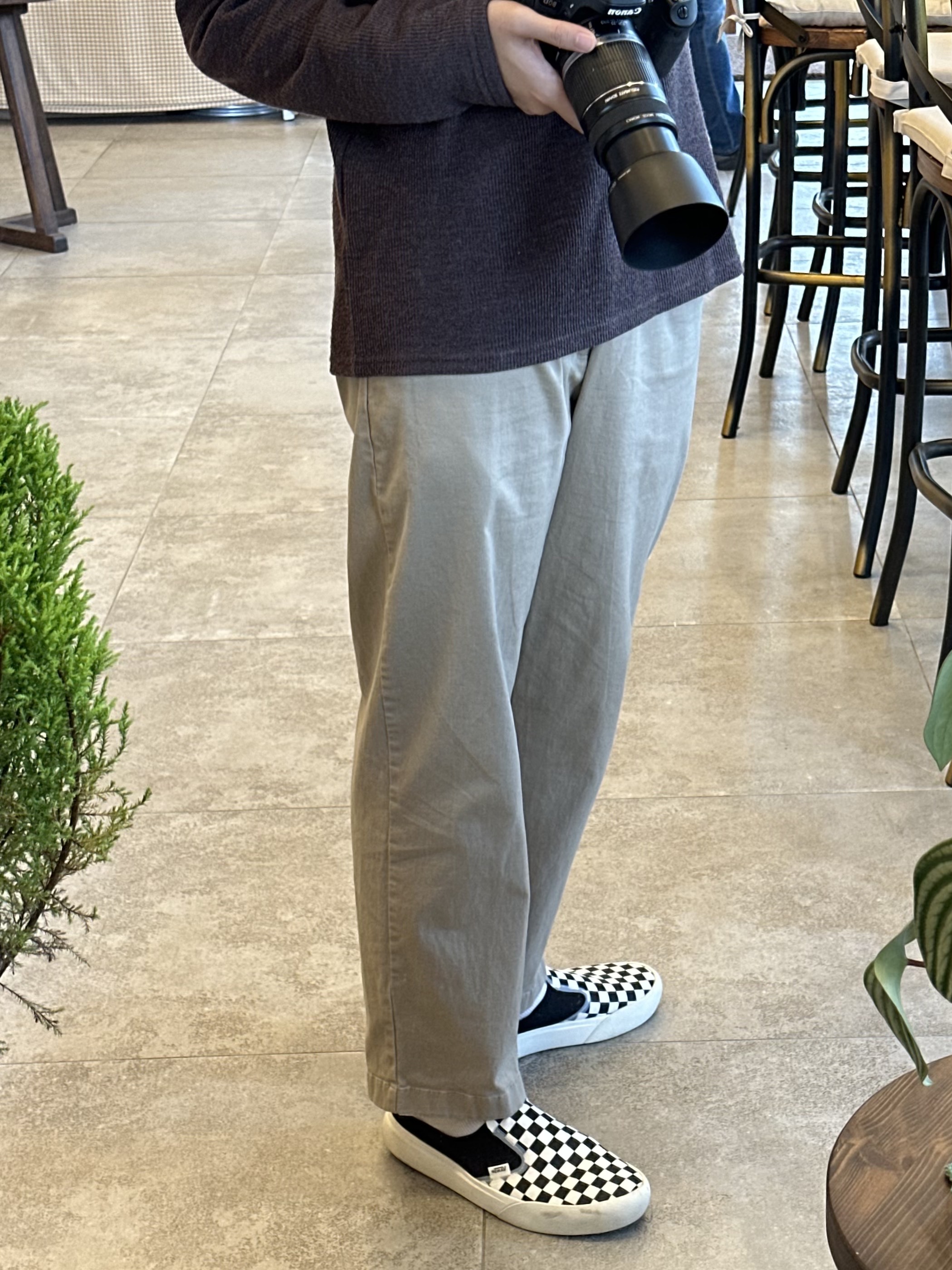Vans Checkerboard Comfycush One Black 착용 스타일 - 2