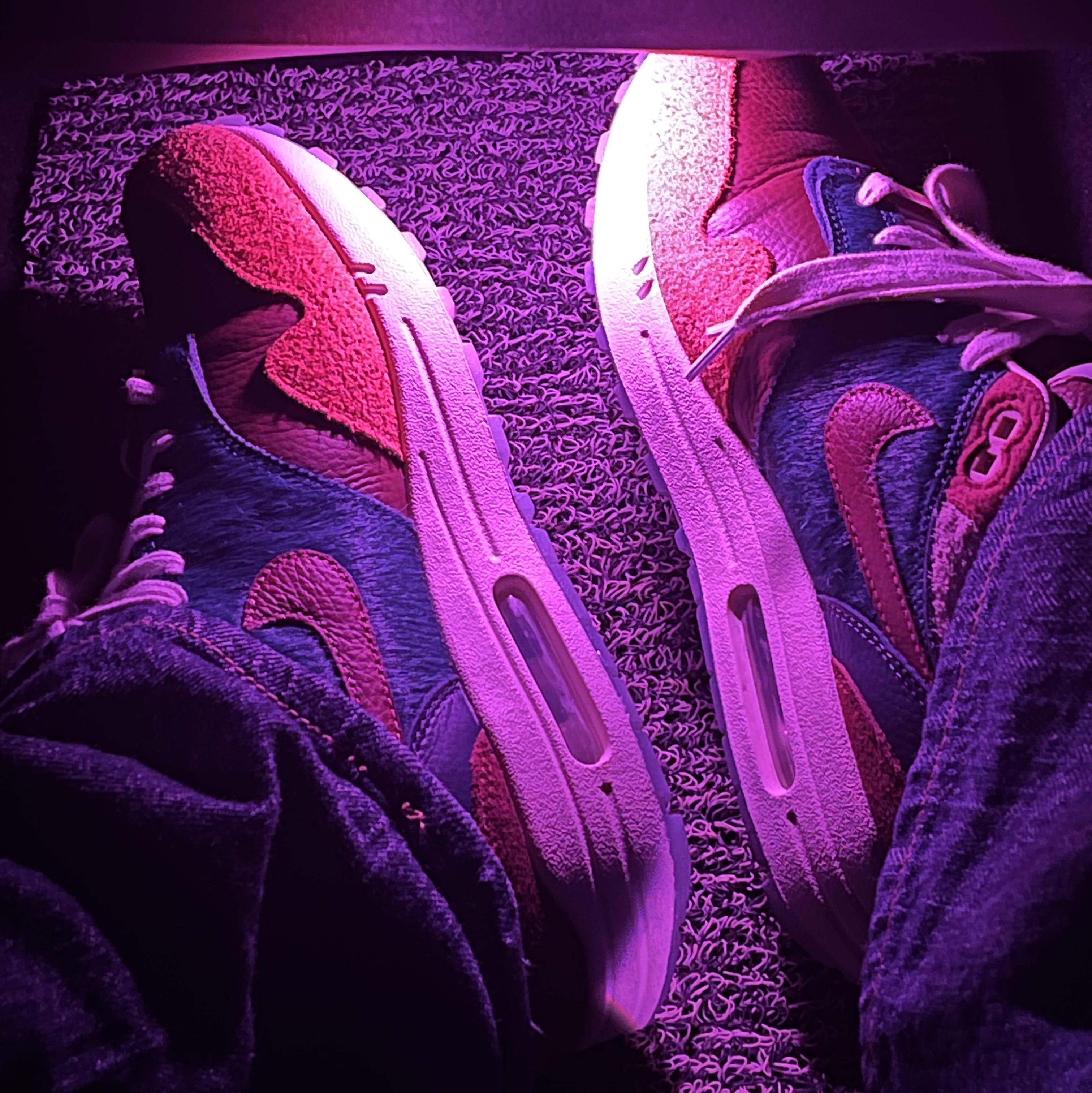 Nike x Kasina Air Max 1 SP Won-Ang Orange 착용 스타일