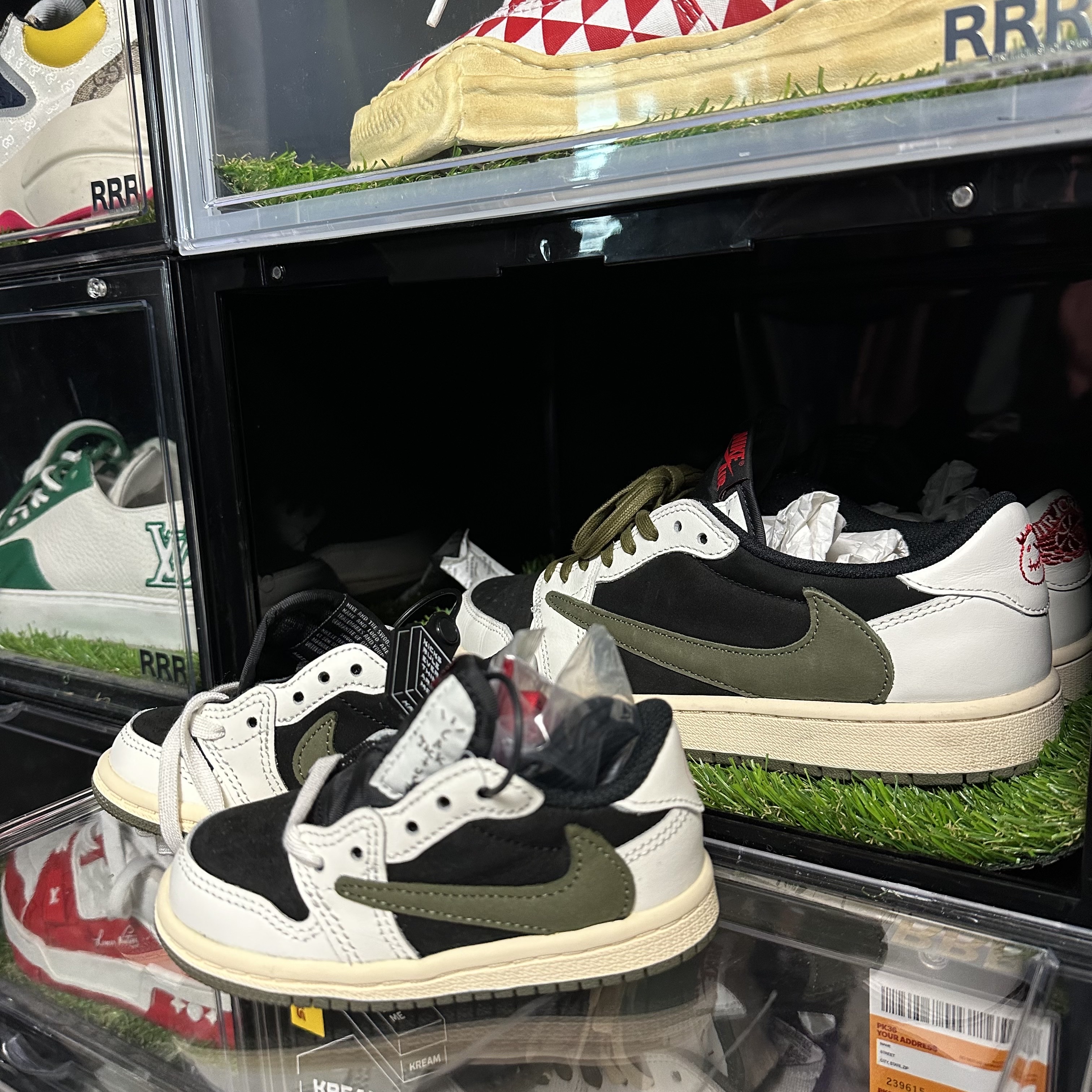 (W) Jordan 1 x Travis Scott Retro Low OG SP Medium Olive, (TD) Jordan 1 x Travis Scott Retro Low OG SP Medium Olive 착용 스타일