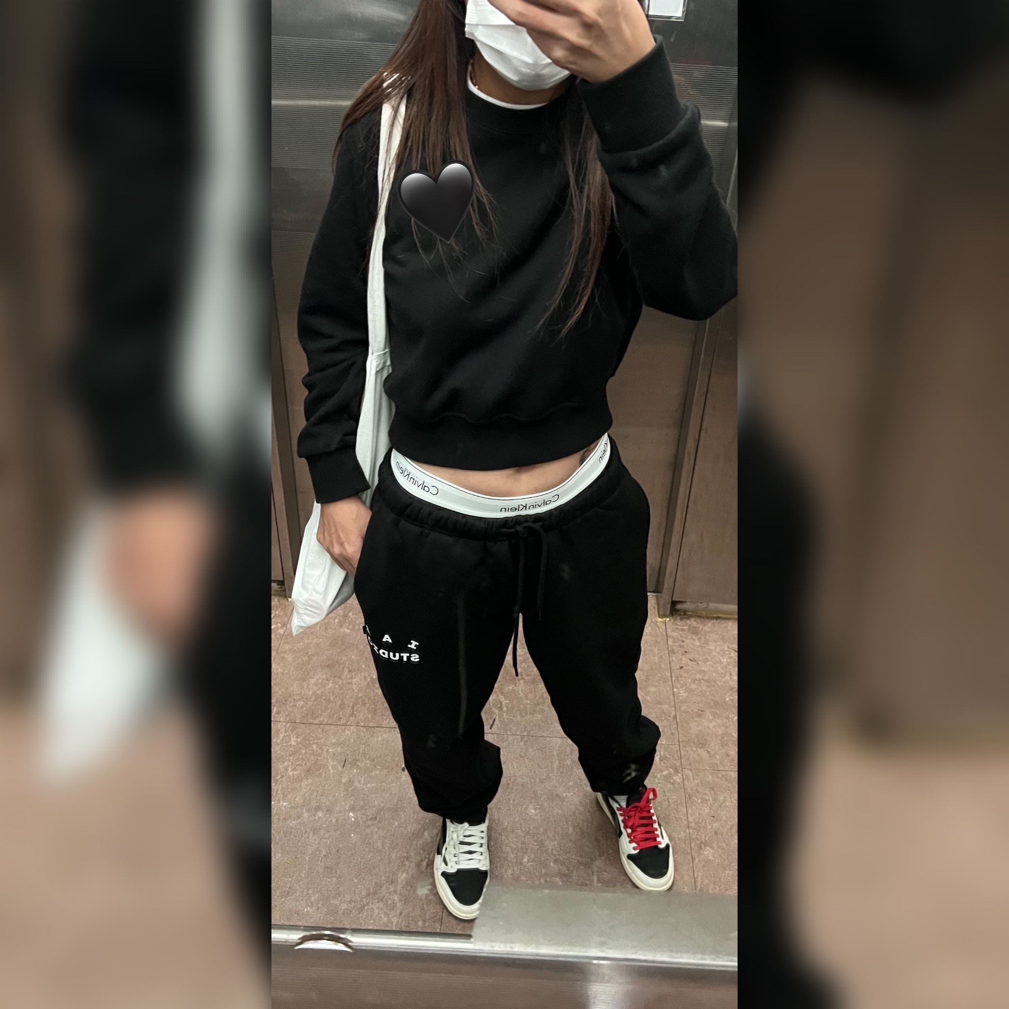 IAB Studio Sweatpants Black White - 23SS, (W) Jordan 1 x Travis Scott Retro Low OG SP Medium Olive 착용 스타일