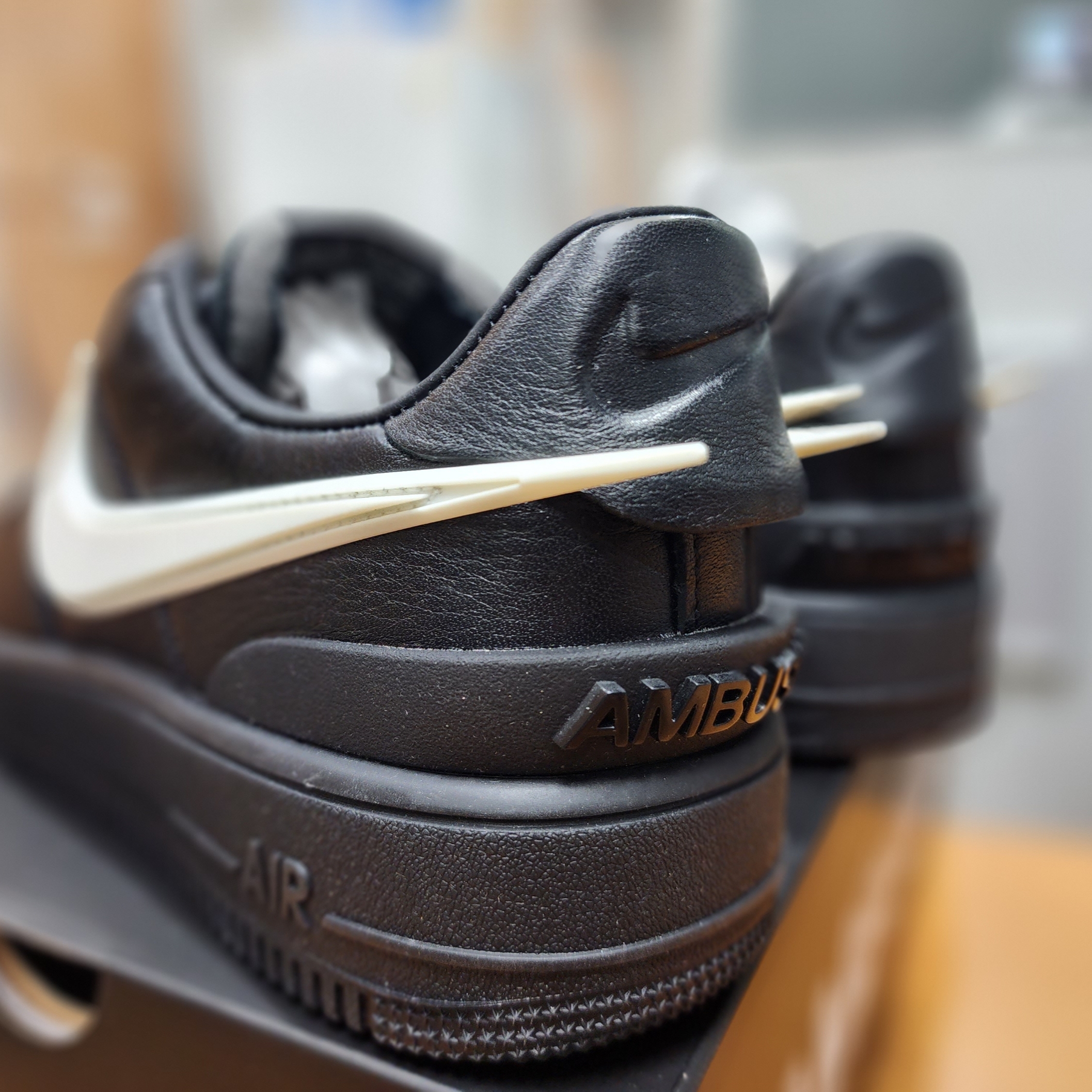 Nike x Ambush Air Force 1 Low SP Black 착용 스타일 - 2