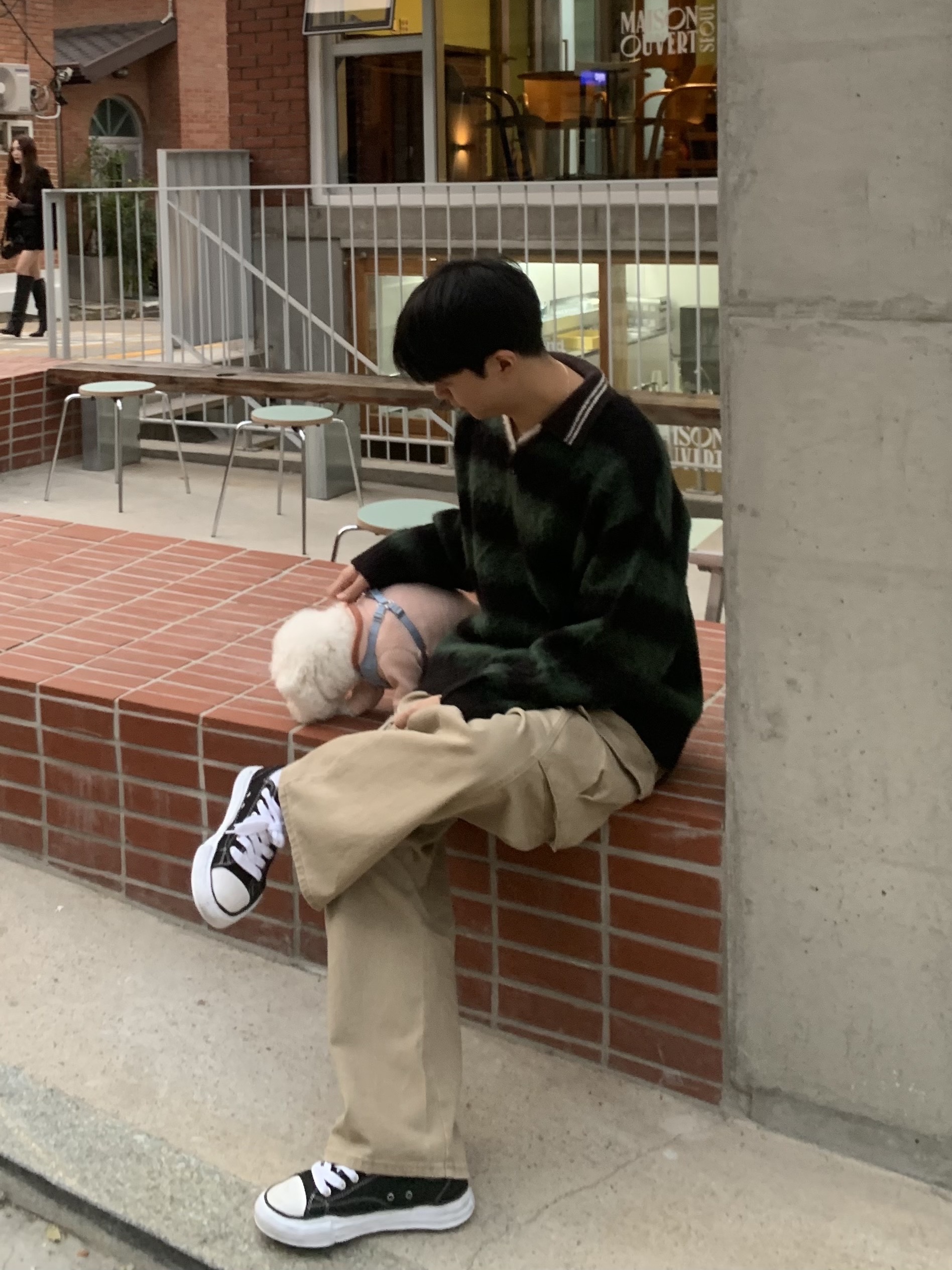 Maison Mihara Yasuhiro Peterson OG Sole Canvas Low Sneakers Black 착용 스타일 - 3