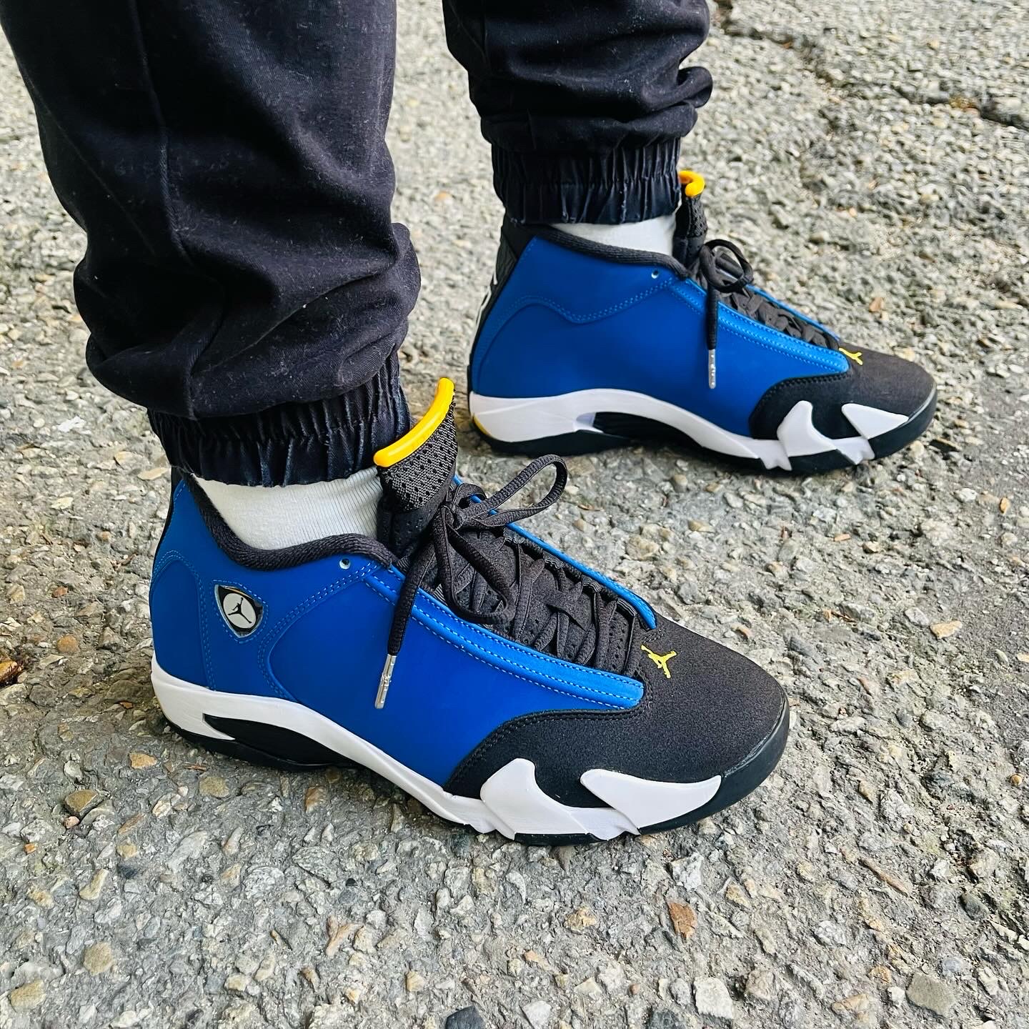 Jordan 14 Retro Laney 착용 스타일 - 2