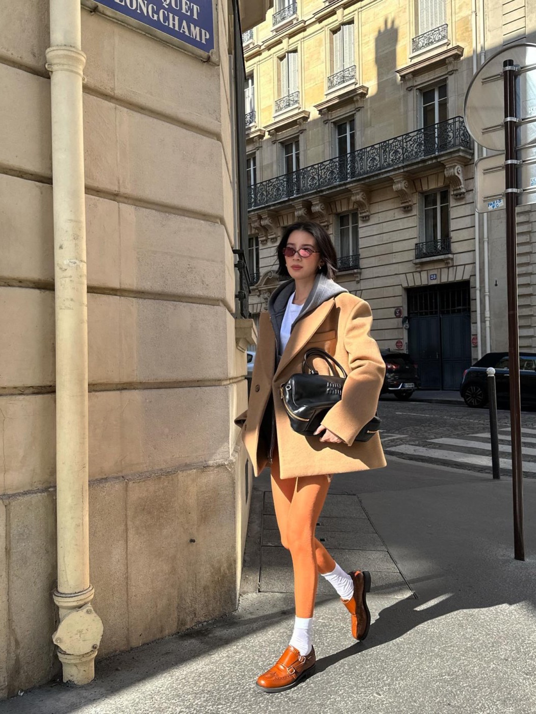 Zara x Ader Error Wool Blend Oversize Coat Black, (W) Max Mara Ludmilla Icon Coat Light Grey 착용 스타일 - 3