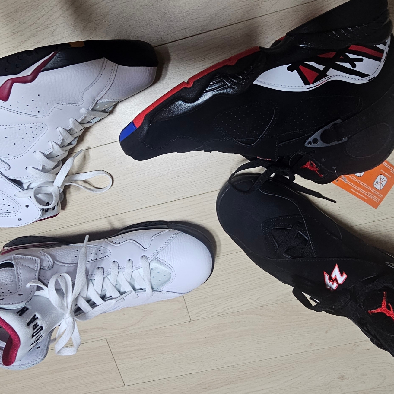 Jordan 8 Retro Playoffs 2023 착용 스타일 - 1