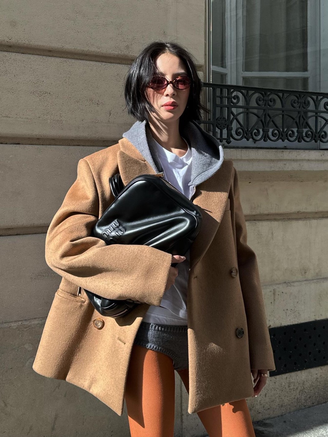 Zara x Ader Error Wool Blend Oversize Coat Black, (W) Max Mara Ludmilla Icon Coat Light Grey 착용 스타일 - 5