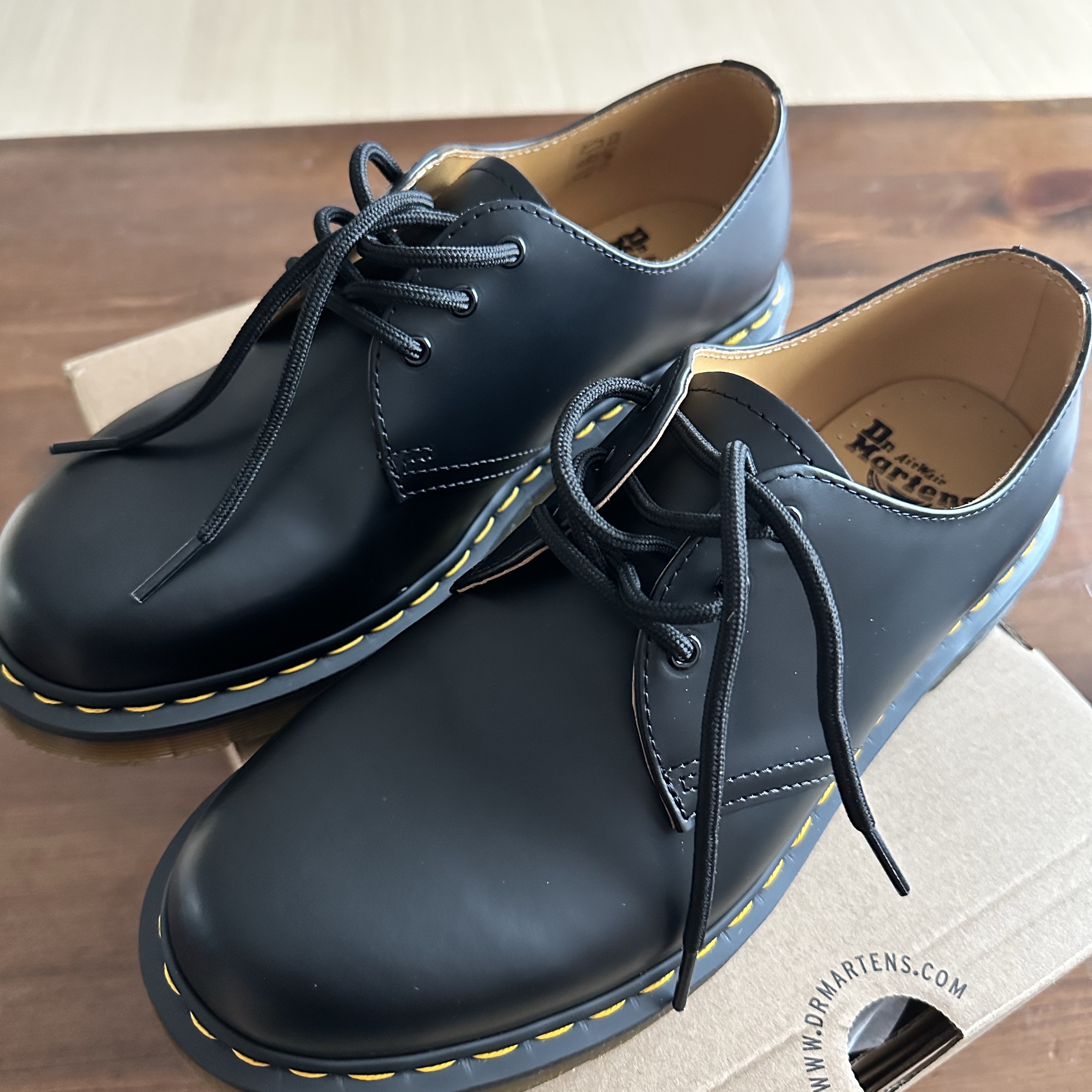 Dr. Martens 1461 Smooth Black 착용 스타일