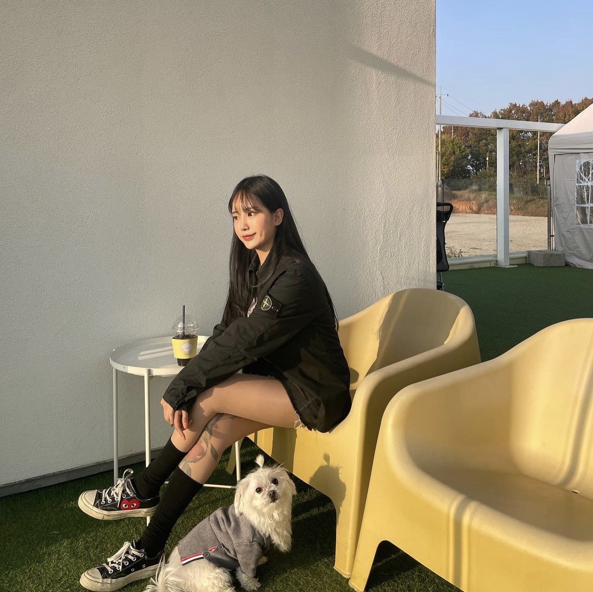Converse x Play Comme des Garcons Chuck 70 Ox Black, Stone Island 102WN Brushed Organic Cotton Overshirt Black - 23FW 착용 스타일