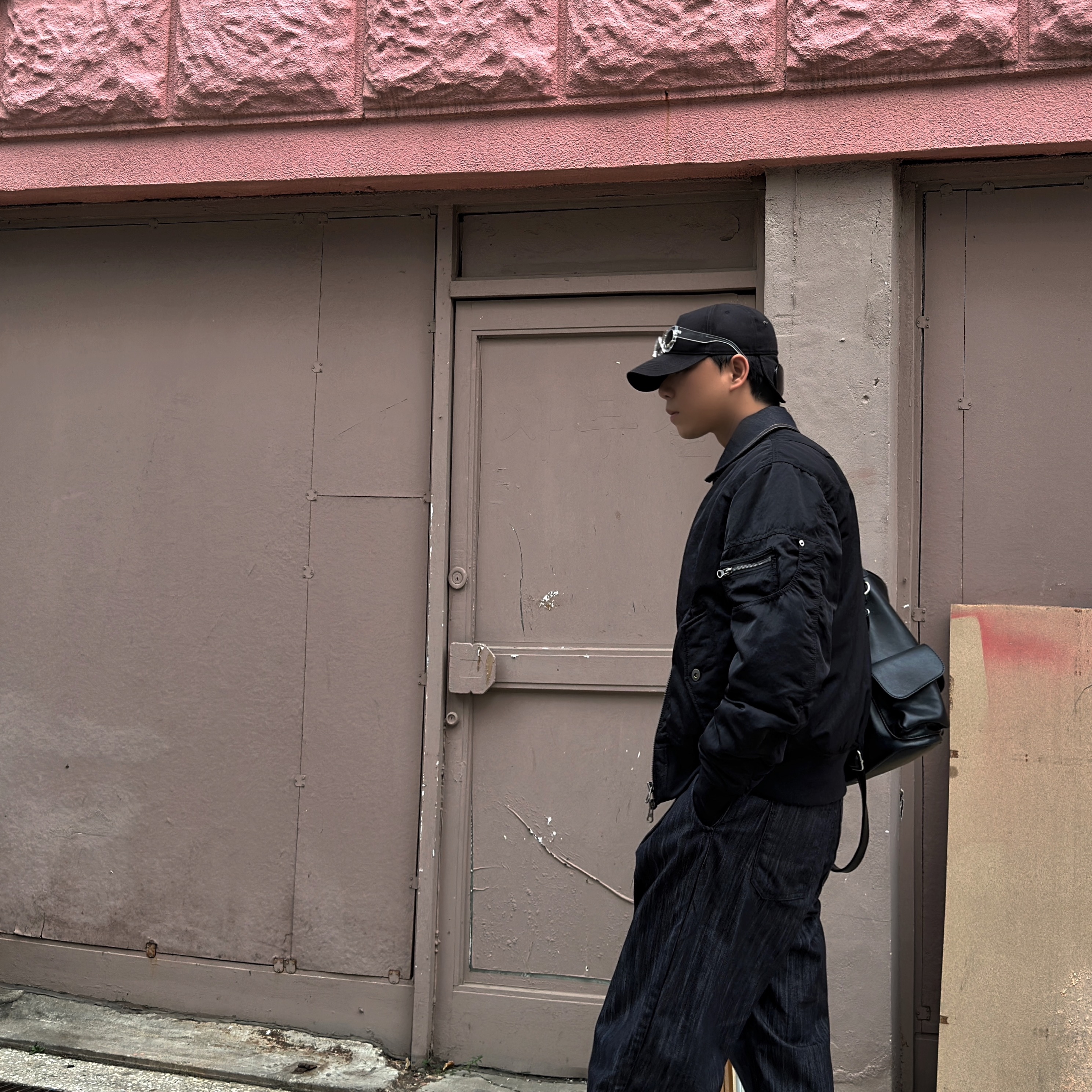 Prada Brushed Leather Derby Shoes Black, C.P. Company Gabardine Goggle Cap Black - 22SS 착용 스타일 - 2