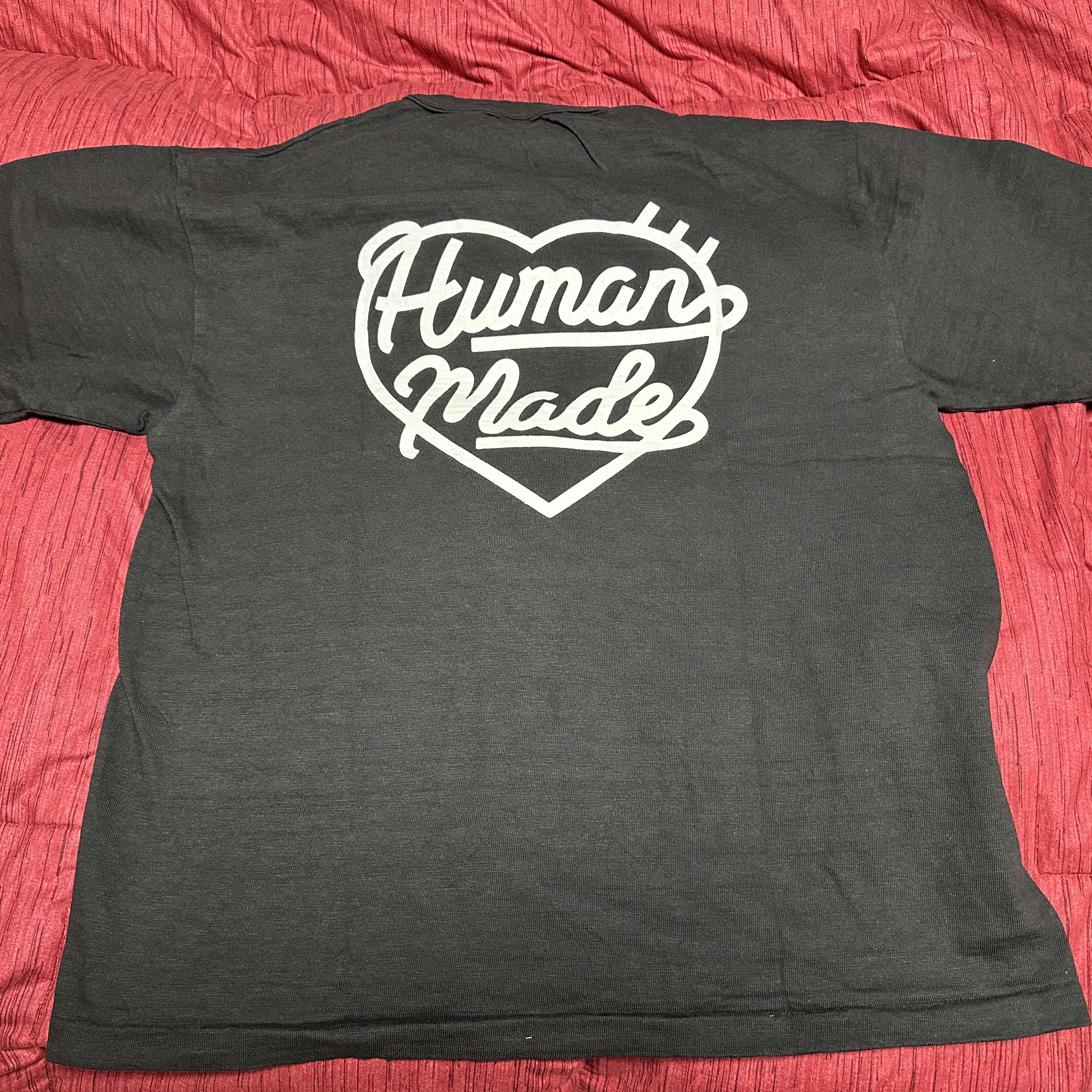 Human Made Heart Badge T-Shirt Black 착용 스타일 - 1