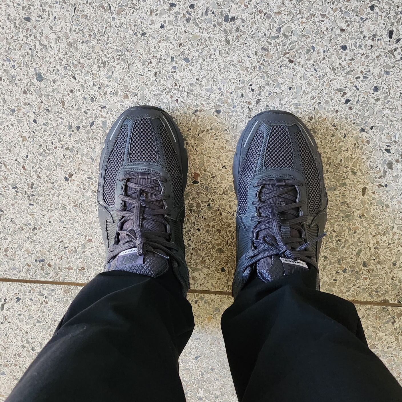 Nike Zoom Vomero 5 SP Anthracite 2023 착용 스타일