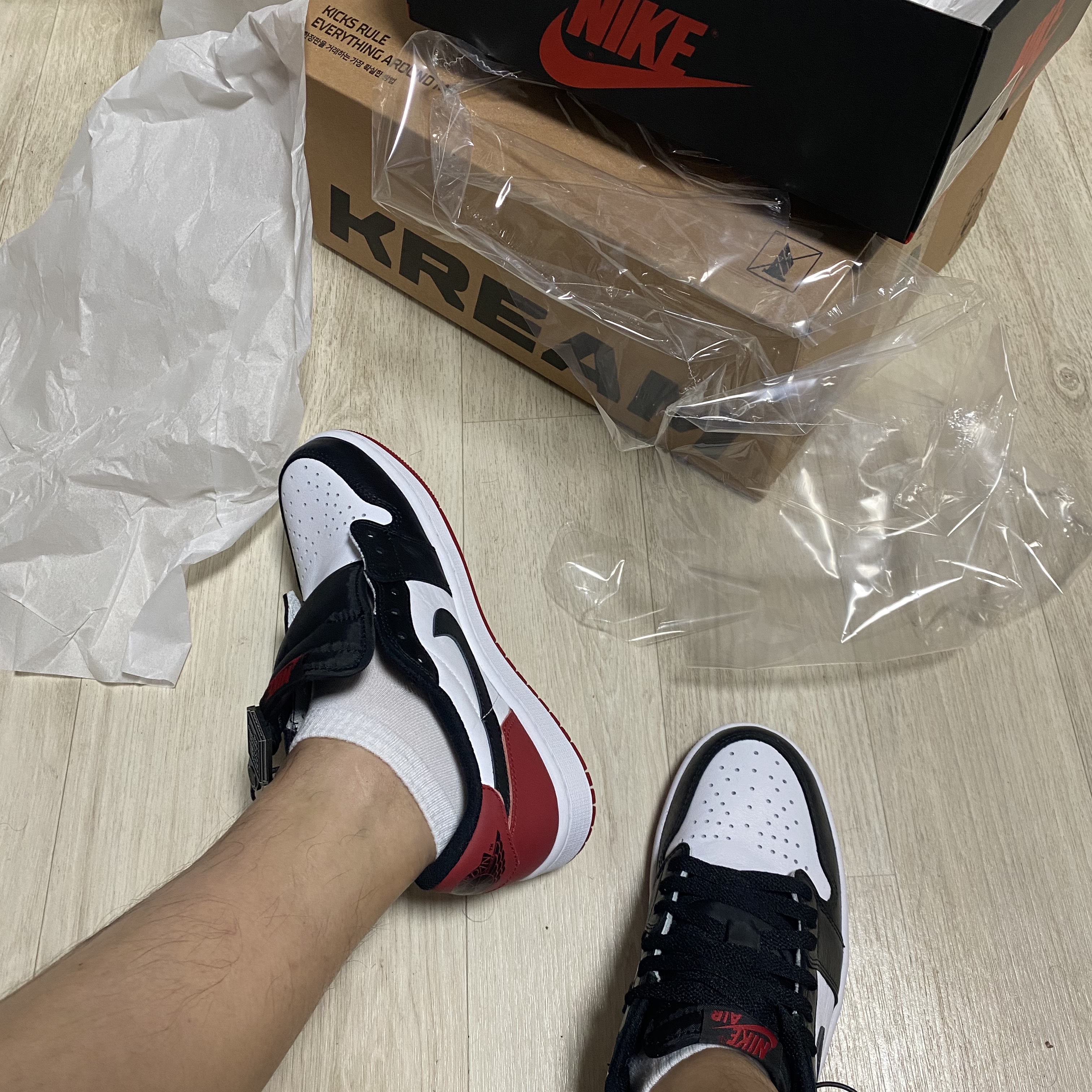 Jordan 1 Retro Low OG Black Toe 착용 스타일