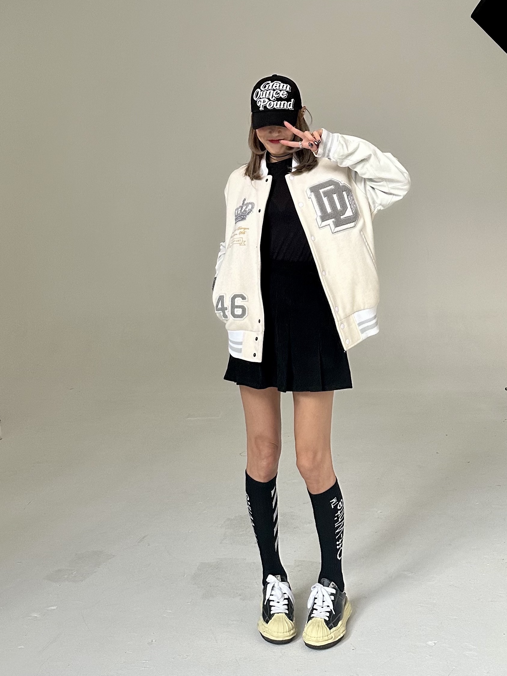 Maison Mihara Yasuhiro Blakey VL OG Sole Leather Low-top Sneakers Black, Jansport Half Pint Mini Backpack Black 착용 스타일 - 1