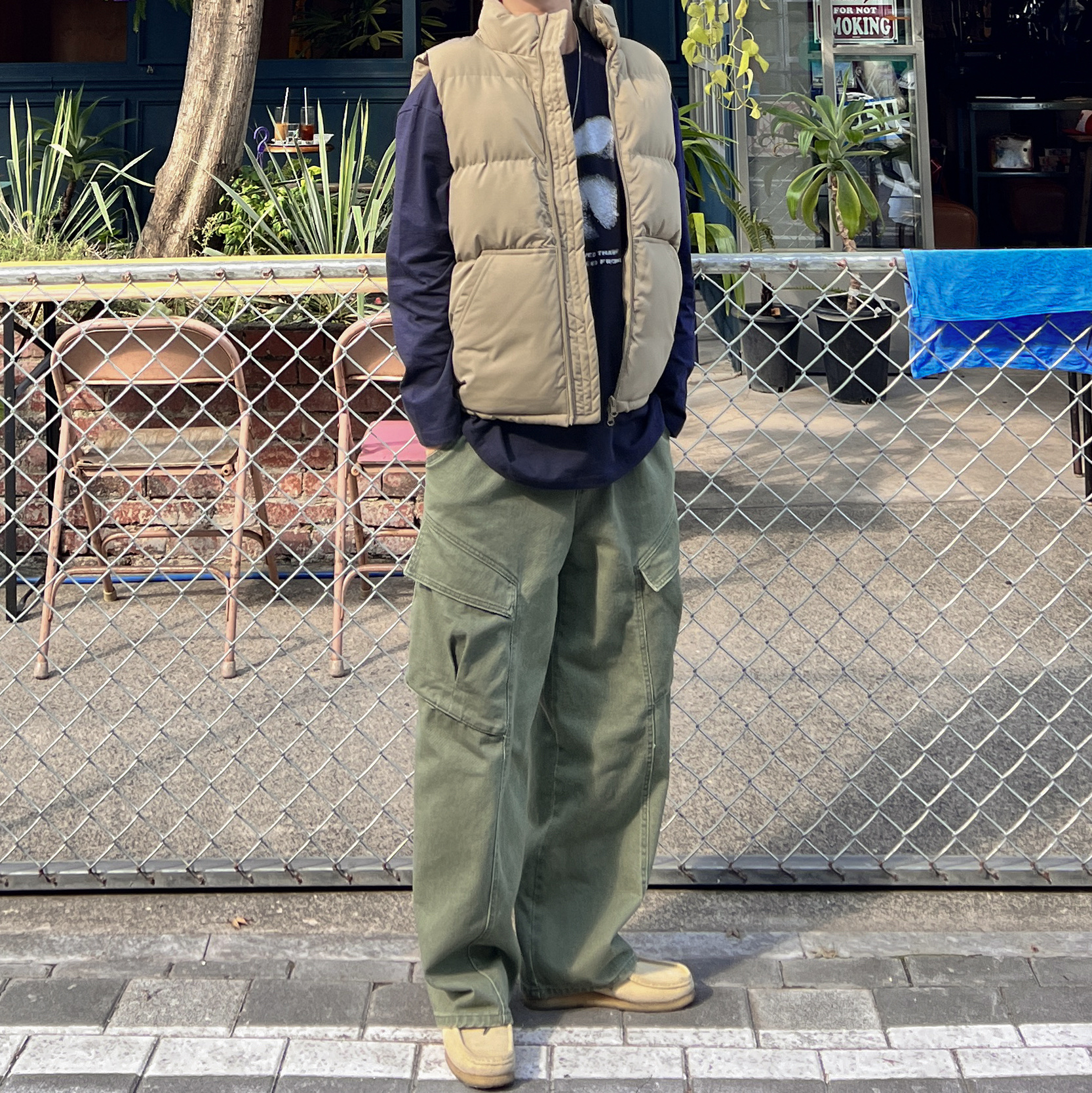 Clarks Wallabee Maple Suede 착용 스타일 - 2