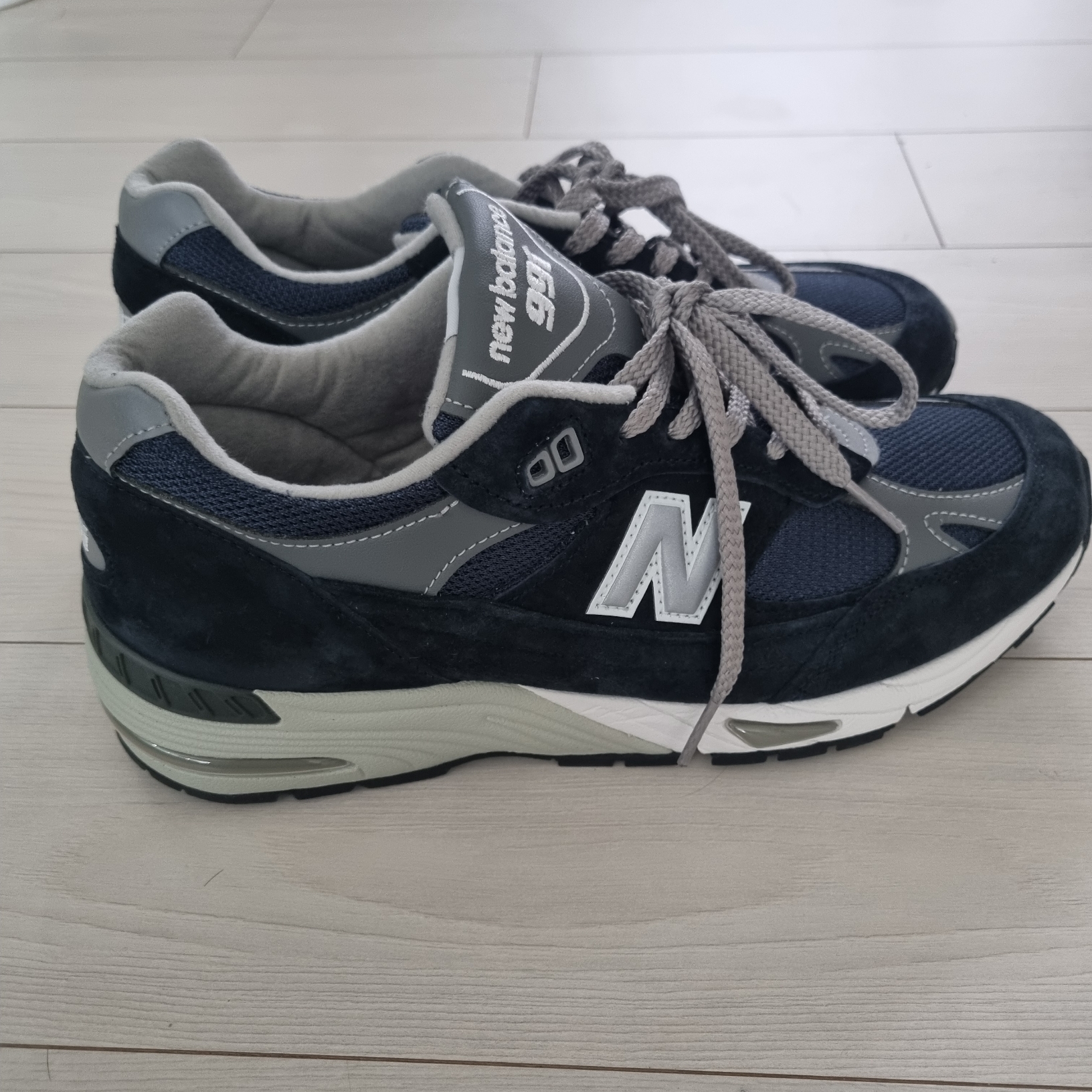 New Balance 991 Made in UK Navy 착용 스타일