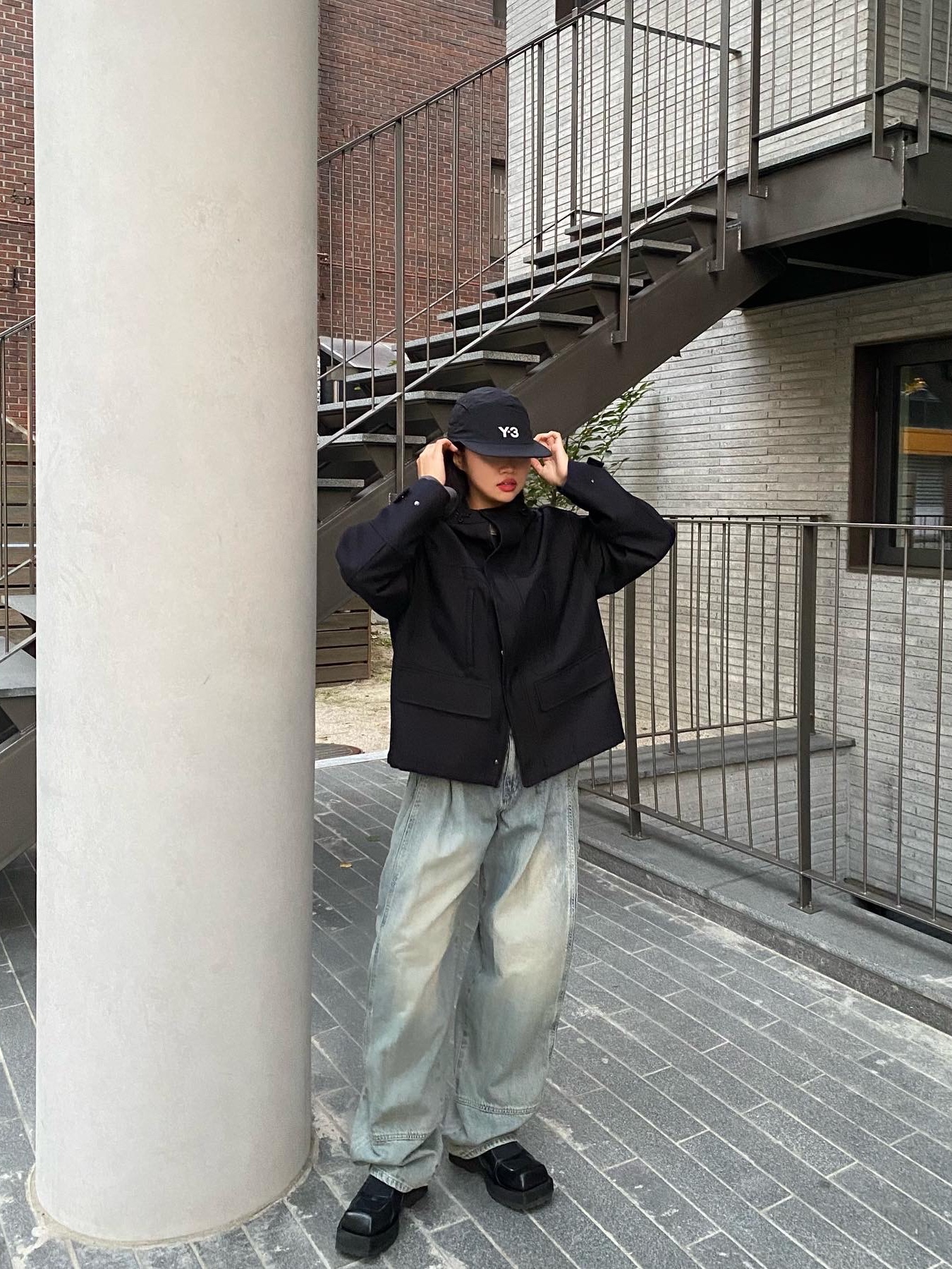 Y-3 Running Cap Black 착용 스타일 - 2