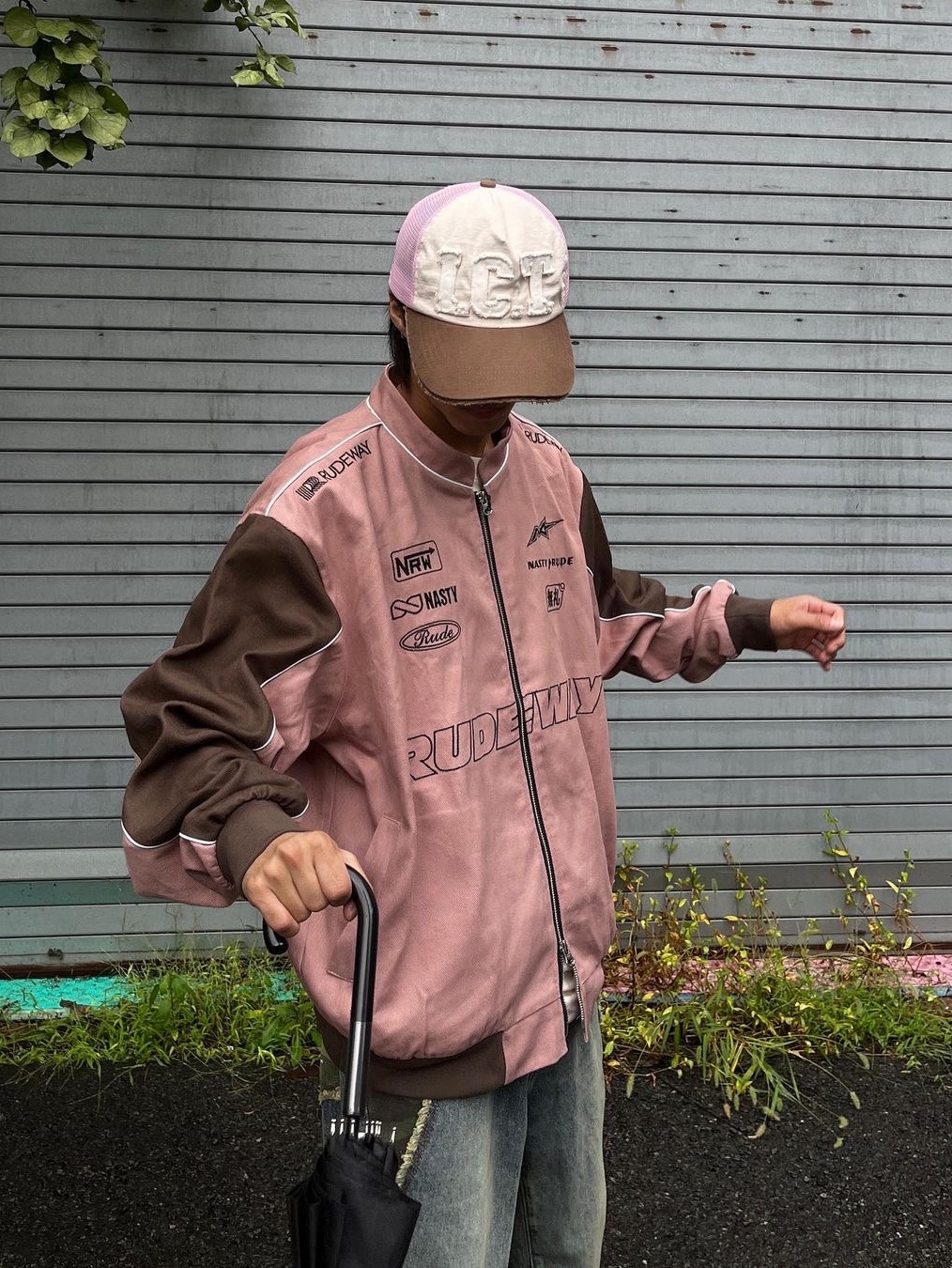 Icyto I.C.T Trucker Cap Ivory Brown, Icyto I.C.T. Trucker Cap Charcoal 착용 스타일 - 2