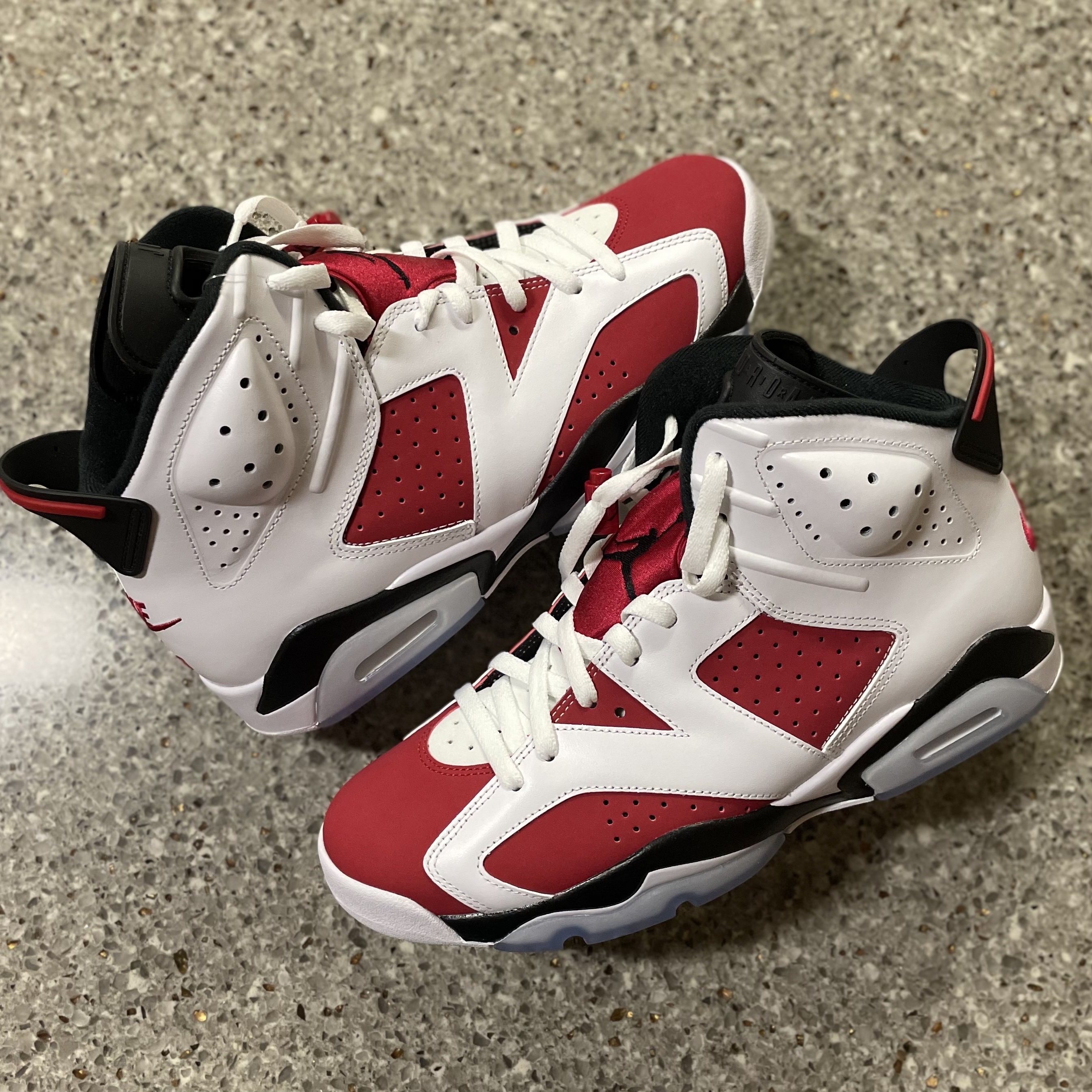 Jordan 6 Retro Carmine 2021 착용 스타일