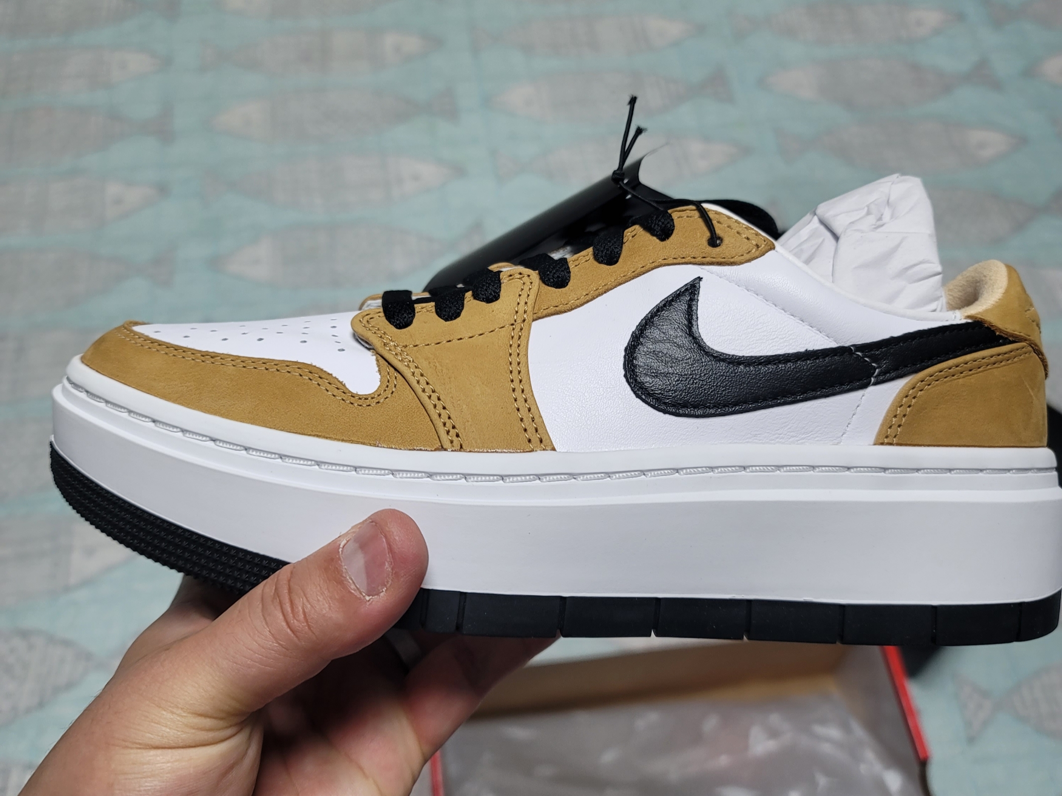 (W) Jordan 1 Elevate Low Golden Harvest 착용 스타일