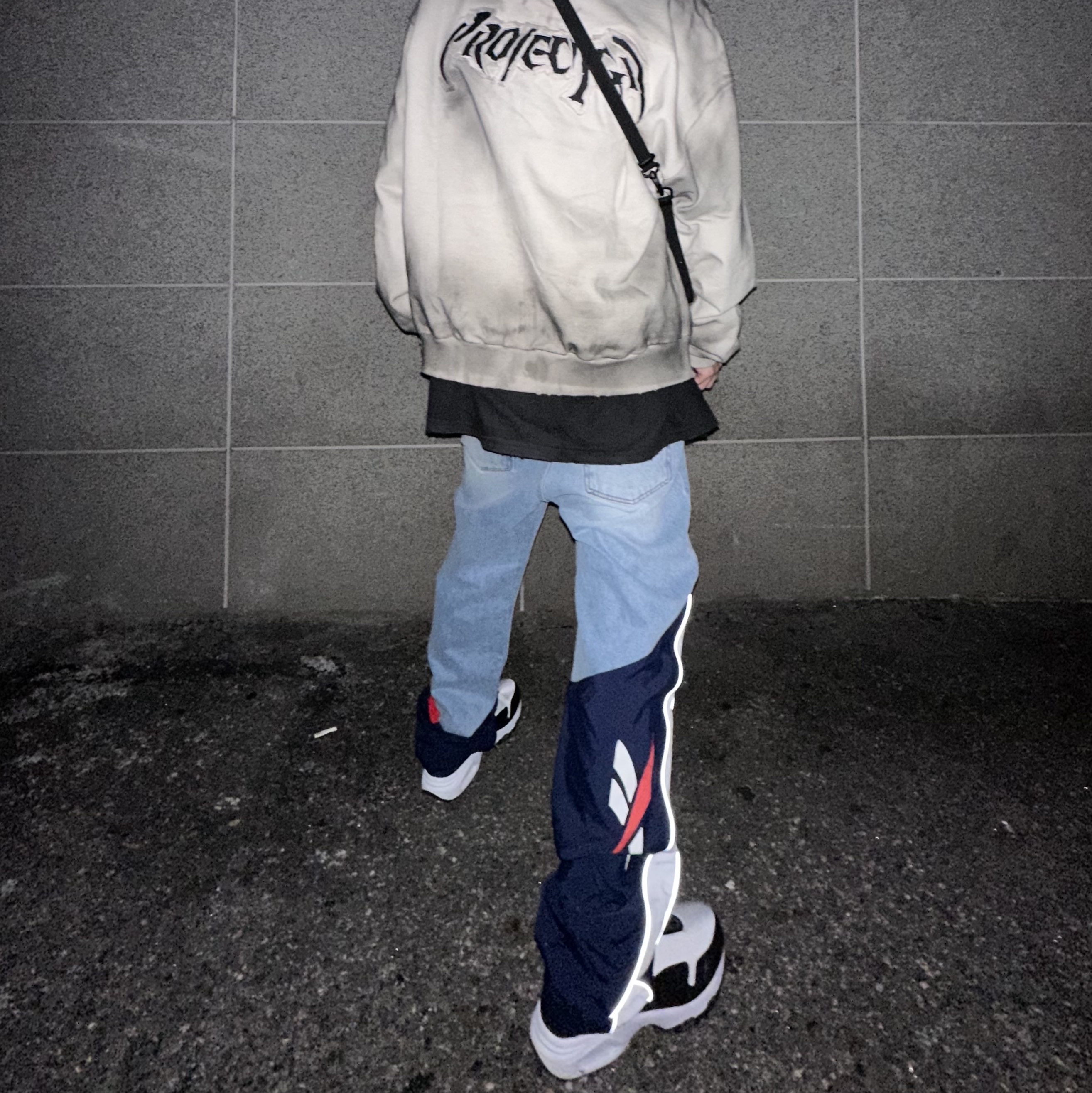 Project G/R x Reebok Hybrid Track Denim Pants Navy, Project G/R Furious Logo Applique Zip Hoodie Grey - 10 Corso Como Exclusive 착용 스타일 - 1
