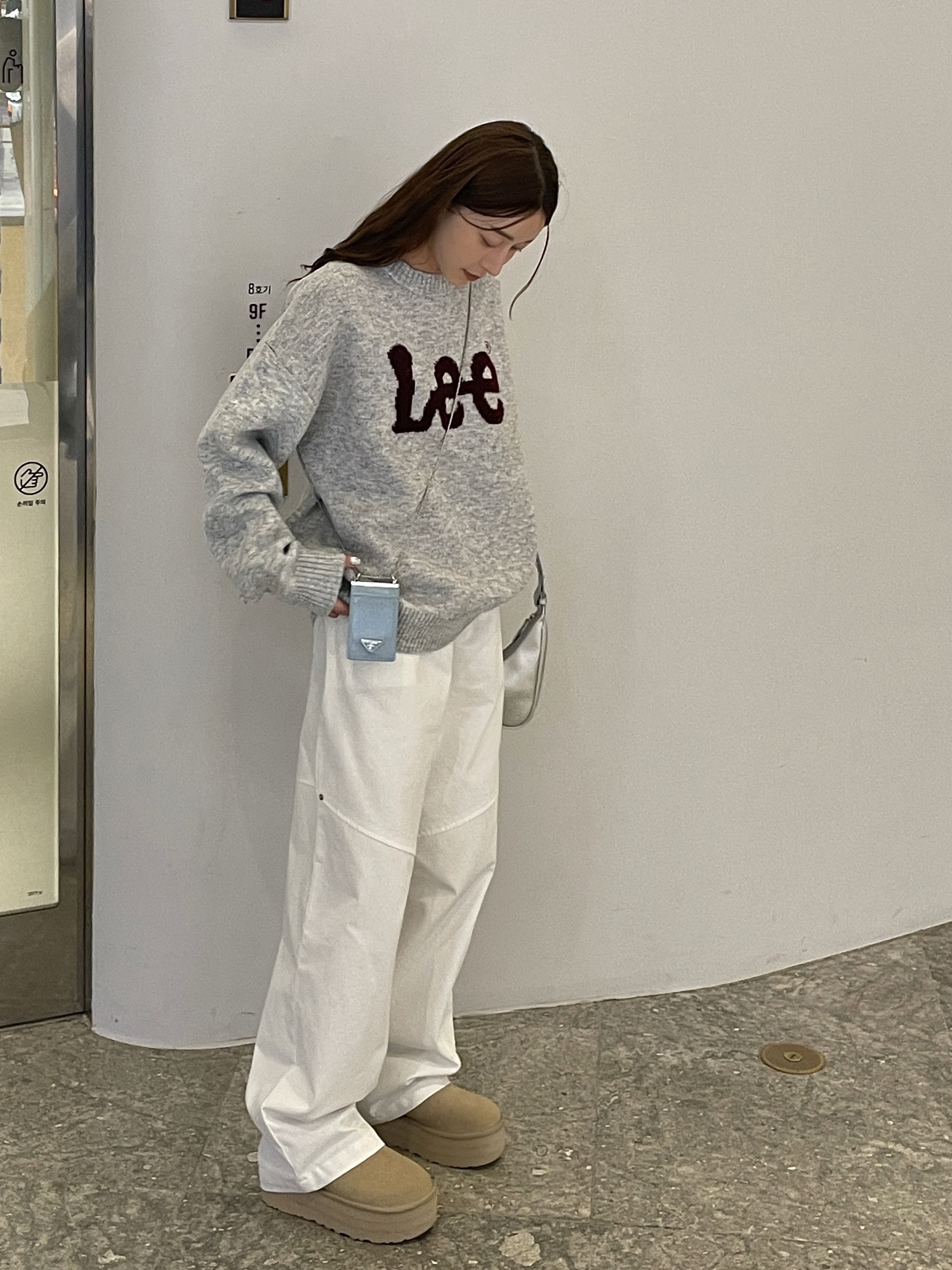 (W) UGG Classic Ultra Mini Platform Mustard Seed, Prada Brushed Leather Card Holder with Shoulder Strap White 착용 스타일 - 1