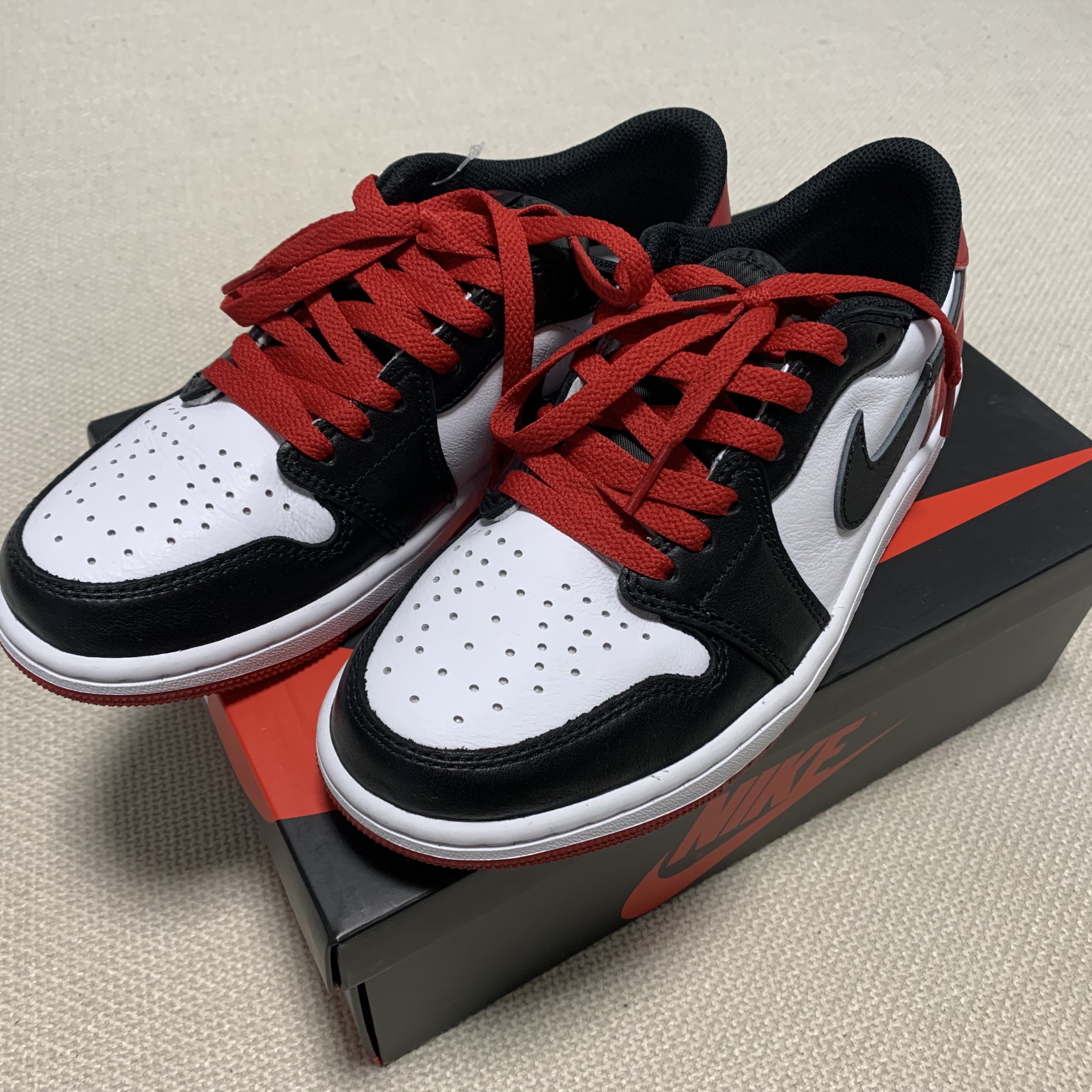 Jordan 1 Retro Low OG Black Toe 착용 스타일