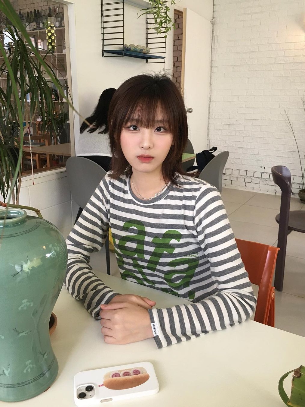 [KREAM 단독] Safarispot Women 1/2 Ticketing Stripe Border Tee Gray, [KREAM 단독] Safarispot Ticketing Stripe Border Tee Gray 착용 스타일