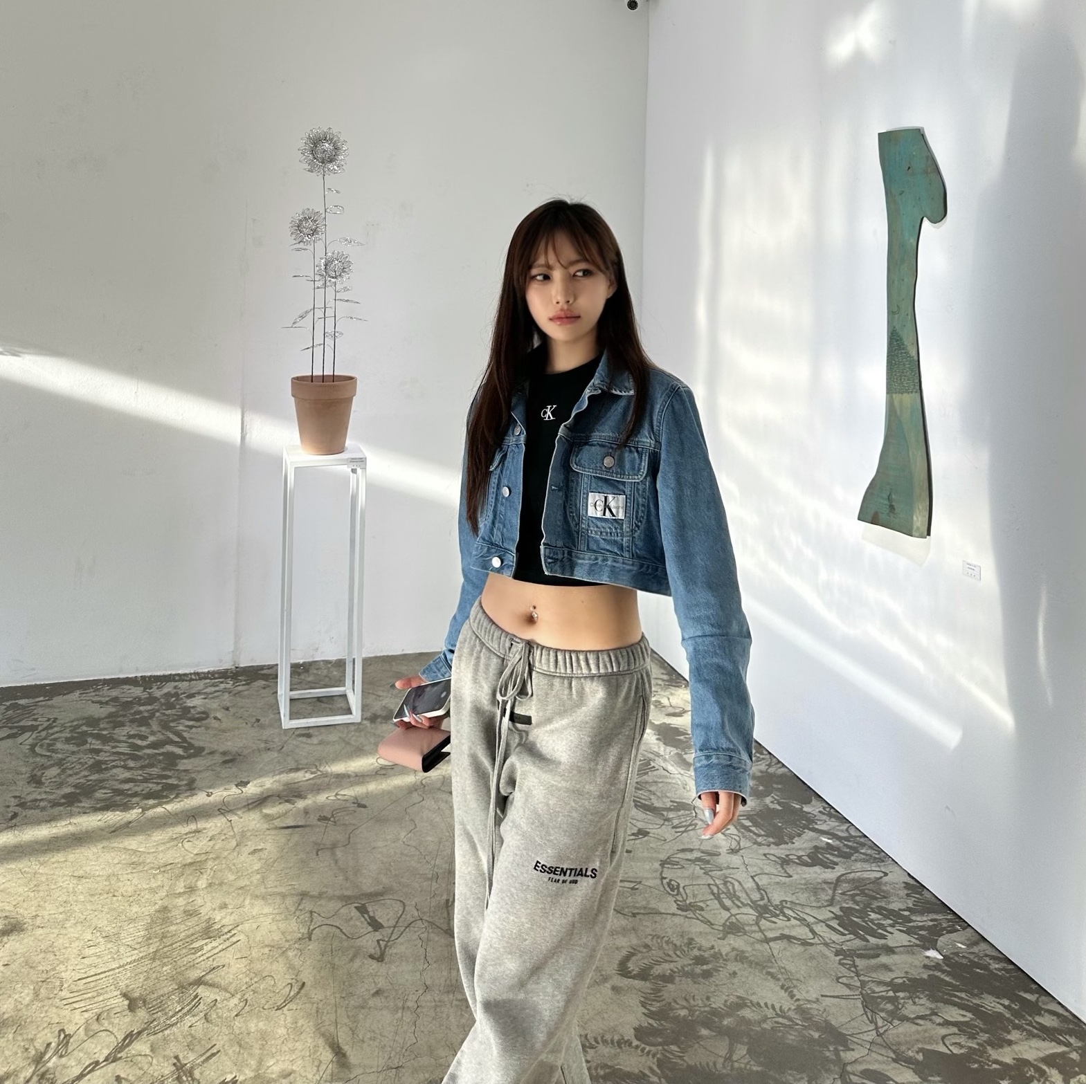 Essentials The Core Collection Relaxed Sweatpants Dark Oatmeal 착용 스타일 - 2