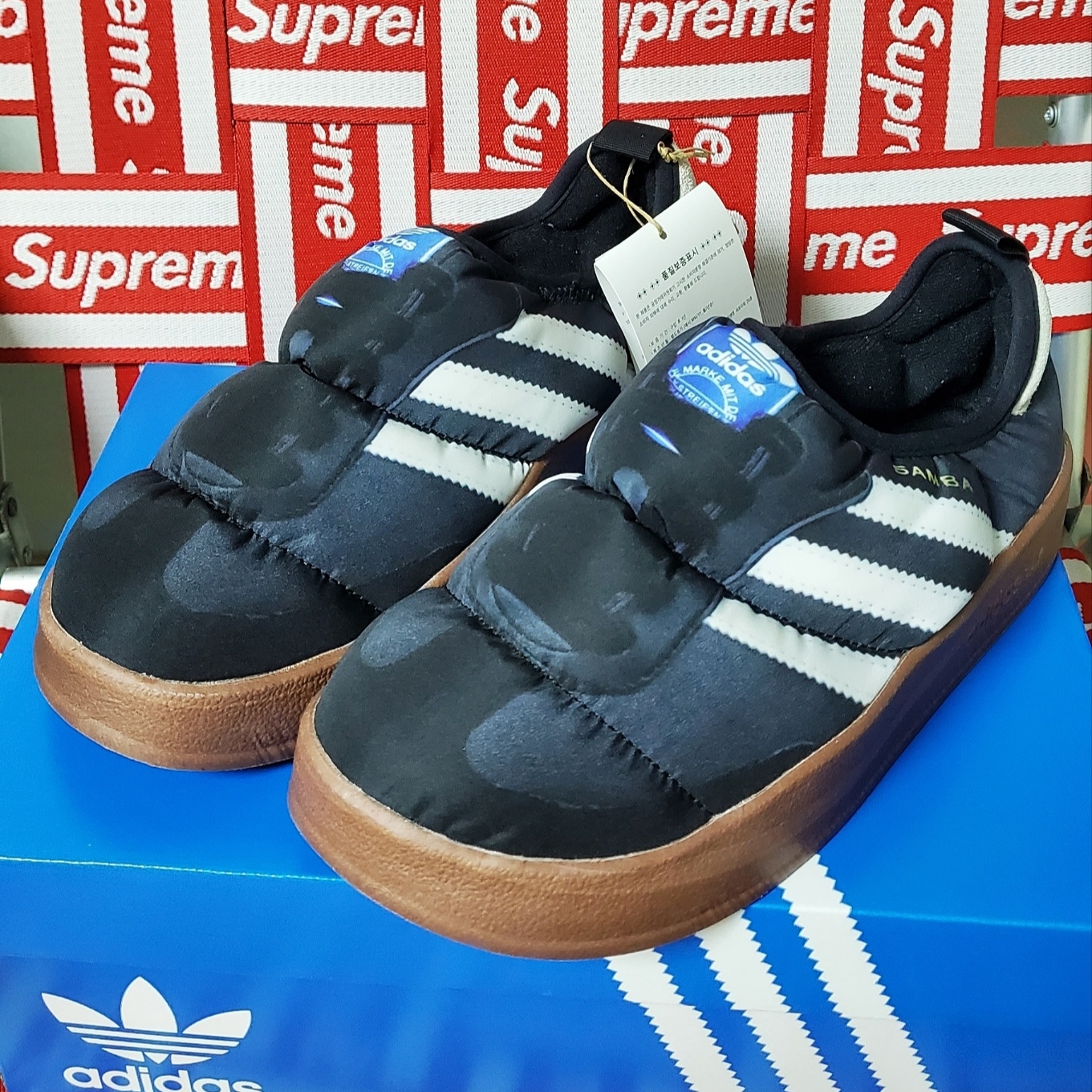 Adidas Puffylette Samba Core Black 착용 스타일