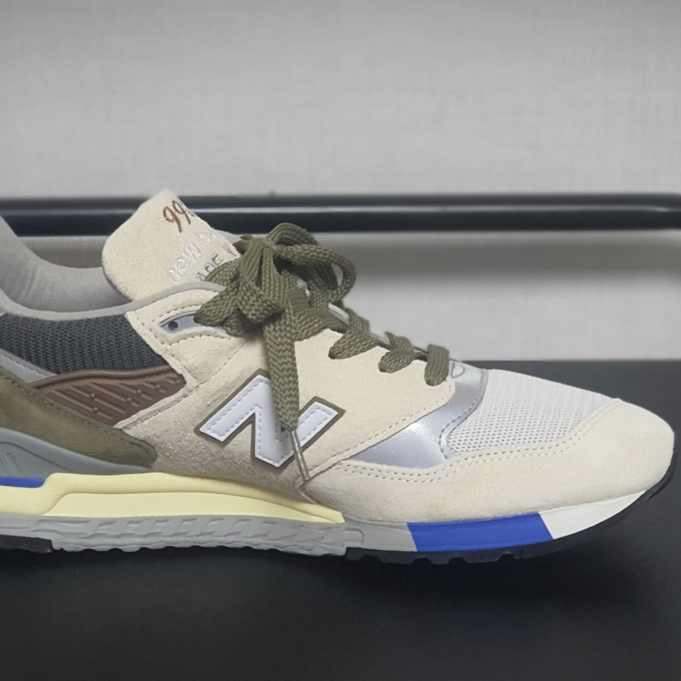 New Balance x Concepts 998 Made in USA Sea Salt Covert Green 착용 스타일 - 2