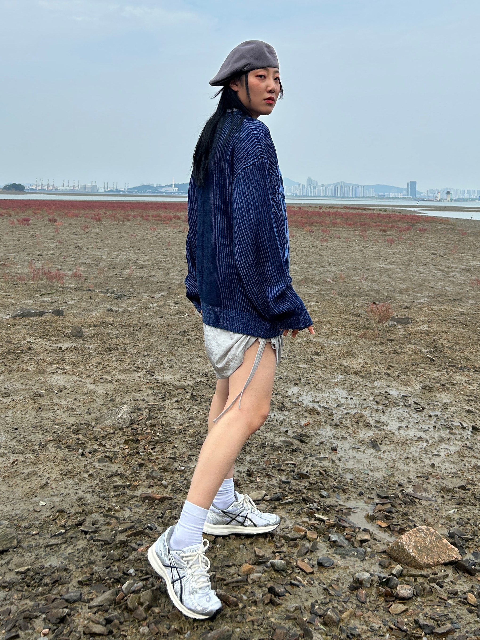 Asics Jog 100 S White Black - 2E Wide 착용 스타일 - 5