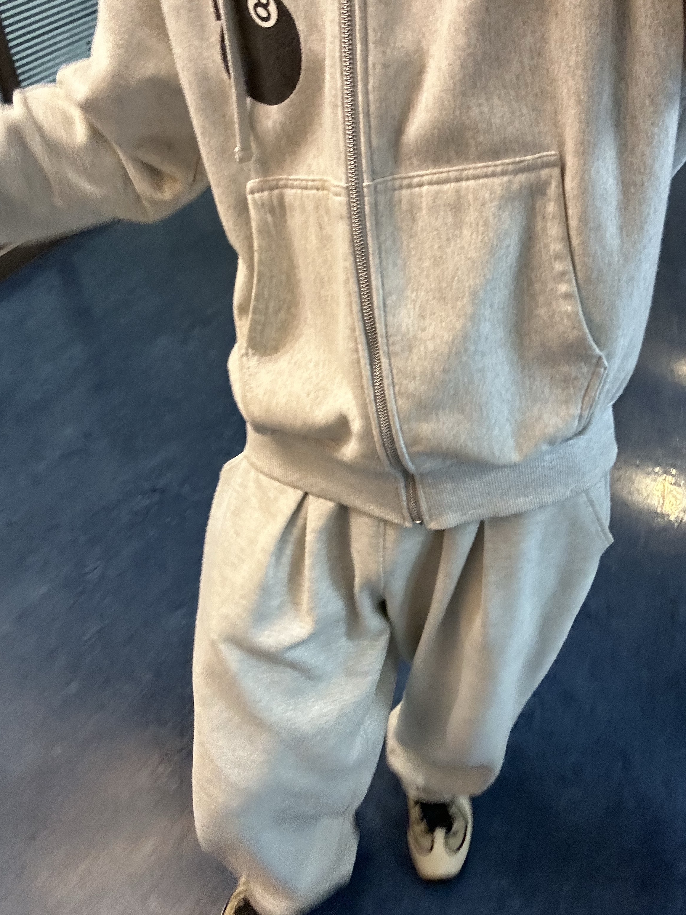 Stussy 8 Ball Zip Hoodie Ash Heather - 22FW, Nike x Stussy Air Penny II Rattan and Limestone 착용 스타일 - 2